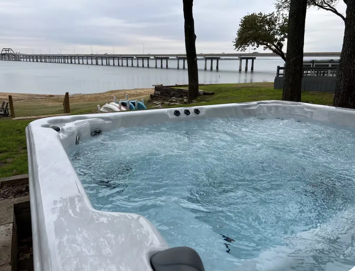 Hot tub overlooking the lake