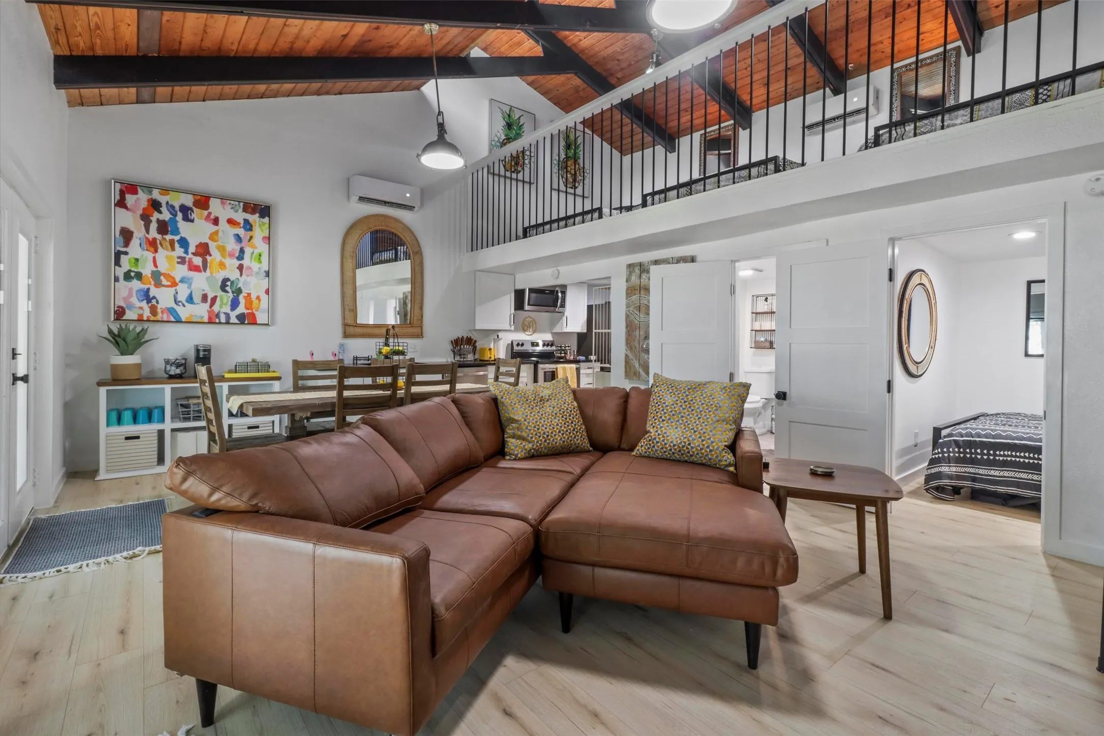 Expansive 1st floor at 1208 Dorothy