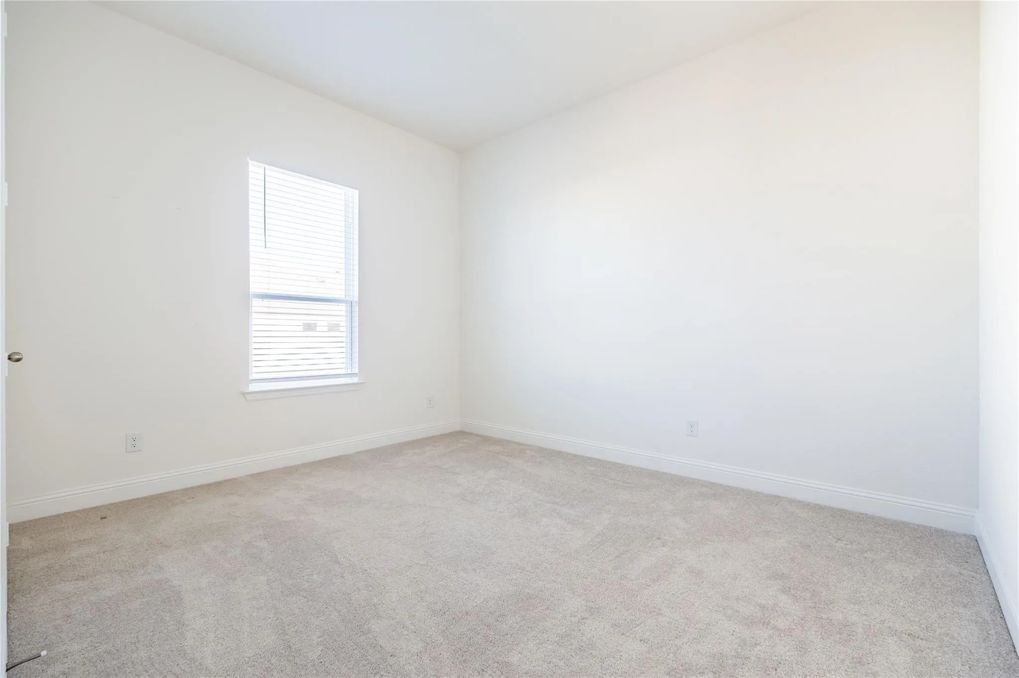 Single Family Residence For Rent in Parker County , 232 Observation Drive N, Aledo, Texas 76008, 4 Bedroom, 2 Bathroom, 2 Garage spaces, 2,296 Sqft, built in 2022, mls#21312475, Real Estate Agent in Aledo, Homes For Rent in Parker county, Homes For Rent in Aledo, Realtor in Aledo Texas, Real Estate Brokerage Independent Realty Texas, Luminita Cordes Realtor