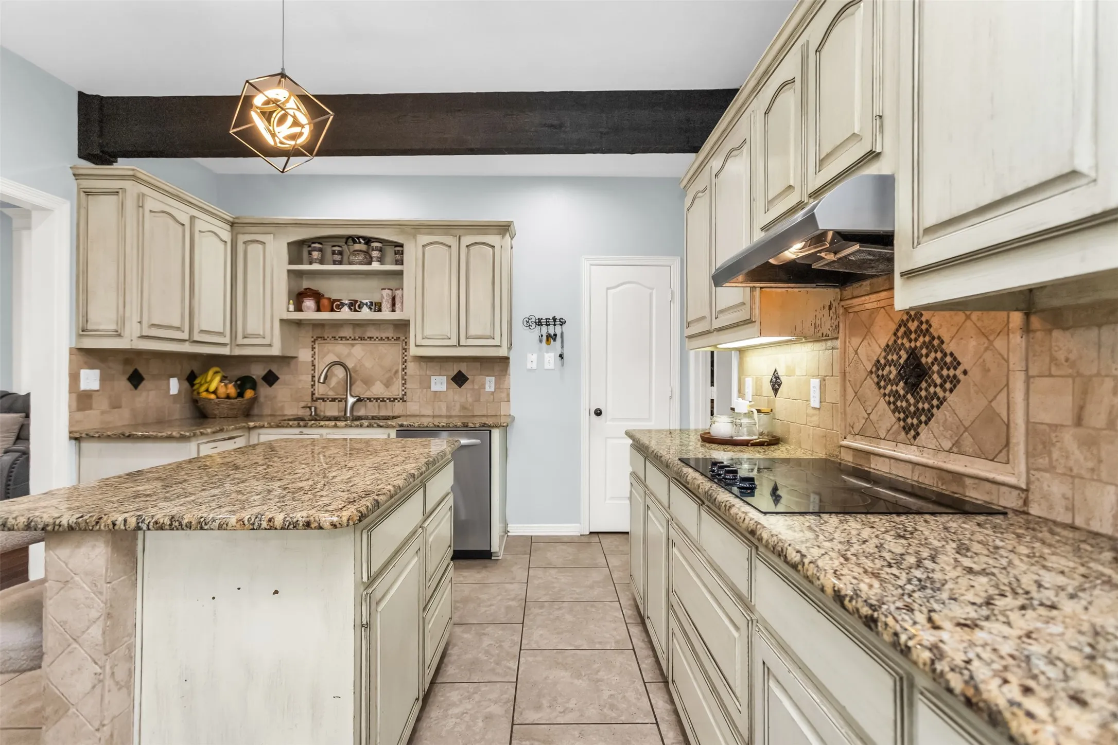 Single Family Residence For Sale in Kaufman County , 11176 Old Military Trail, Forney, Texas 75126, 4 Bedroom, 3 Bathroom, 2 Garage spaces, 2,147 Sqft, built in 1996, mls#21310659, Real Estate Agent in Forney, Homes For Sale in Kaufman county, Homes For Sale in Forney, Realtor in Forney Texas, Real Estate Brokerage Independent Realty Texas, Luminita Cordes Realtor
