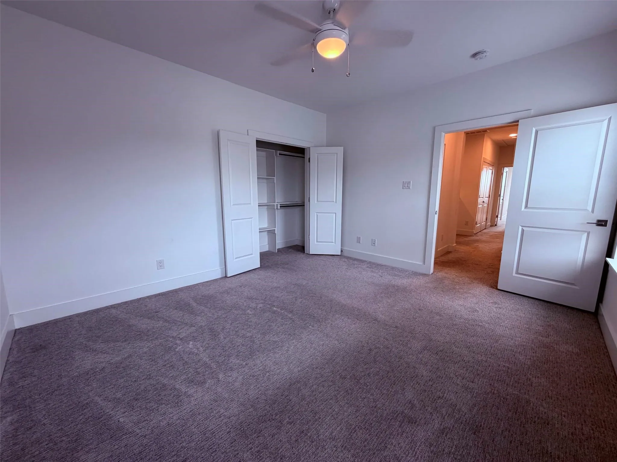 Single Family Residence For Rent in Tarrant County , 2232 Scenic Bluff Drive, Fort Worth, Texas 76111, 3 Bedroom, 3 Bathroom, 2 Garage spaces, 2,212 Sqft, built in 2019, mls#21312255, Real Estate Agent in Fort Worth, Homes For Rent in Tarrant county, Homes For Rent in Fort Worth, Realtor in Fort Worth Texas, Real Estate Brokerage Independent Realty Texas, Luminita Cordes Realtor