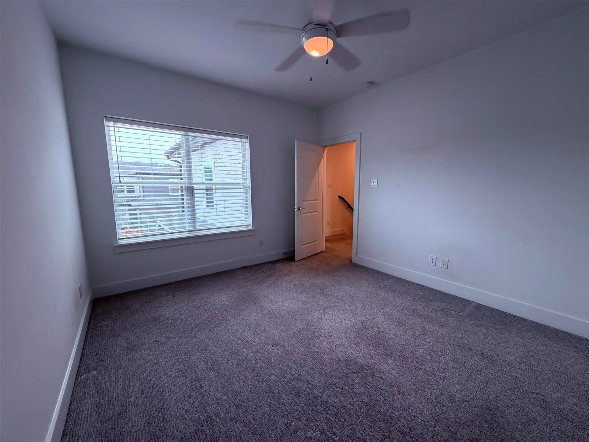 Single Family Residence For Rent in Tarrant County , 2232 Scenic Bluff Drive, Fort Worth, Texas 76111, 3 Bedroom, 3 Bathroom, 2 Garage spaces, 2,212 Sqft, built in 2019, mls#21312255, Real Estate Agent in Fort Worth, Homes For Rent in Tarrant county, Homes For Rent in Fort Worth, Realtor in Fort Worth Texas, Real Estate Brokerage Independent Realty Texas, Luminita Cordes Realtor