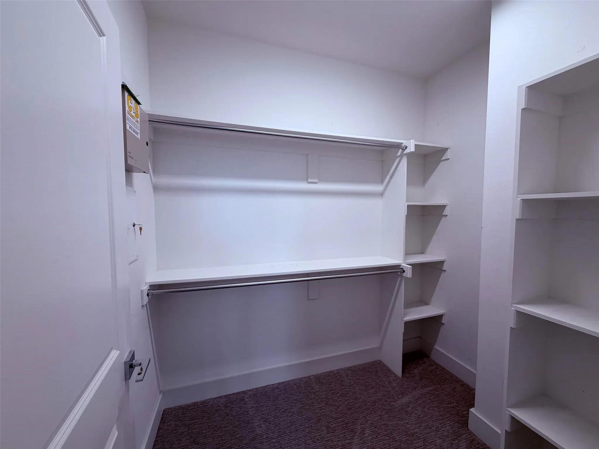 Single Family Residence For Rent in Tarrant County , 2232 Scenic Bluff Drive, Fort Worth, Texas 76111, 3 Bedroom, 3 Bathroom, 2 Garage spaces, 2,212 Sqft, built in 2019, mls#21312255, Real Estate Agent in Fort Worth, Homes For Rent in Tarrant county, Homes For Rent in Fort Worth, Realtor in Fort Worth Texas, Real Estate Brokerage Independent Realty Texas, Luminita Cordes Realtor