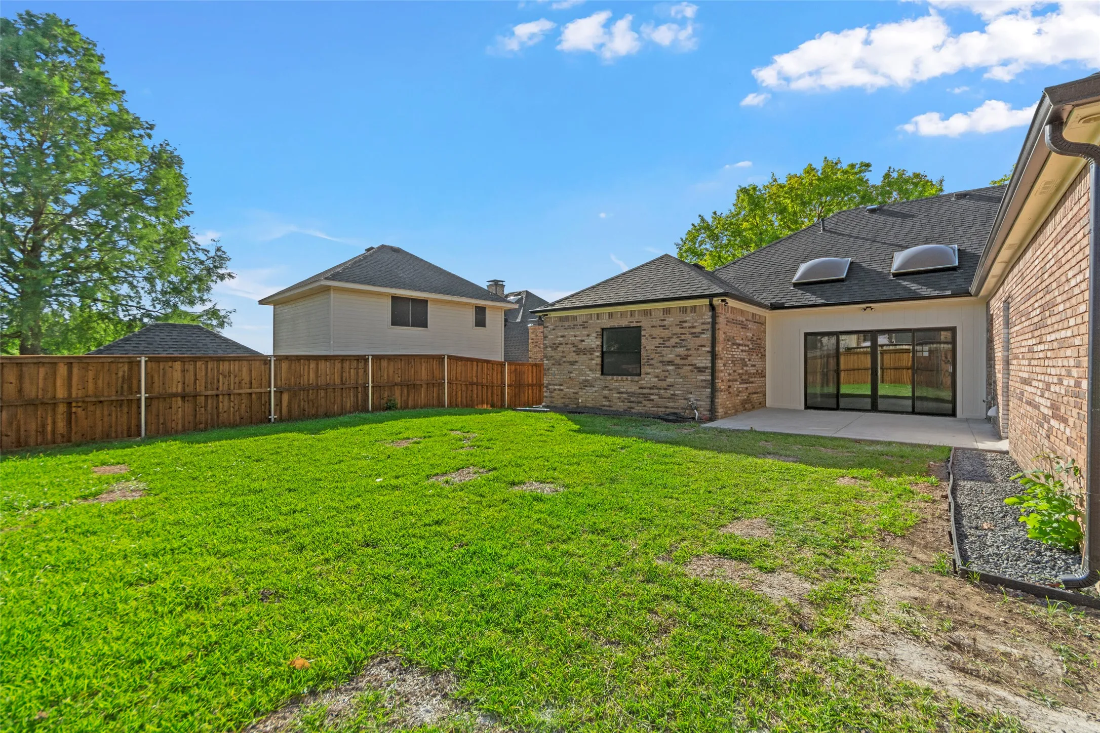 Single Family Residence For Rent in Denton County , 1213 Sycamore Drive, Carrollton, Texas 75007, 4 Bedrooms, 3 Bathrooms, 2 Garage spaces, 2,676 Sqft, built in 1984, Price $3,500, mls#21294664, Real Estate Agent in Carrollton, Homes For Rent in Denton county, Homes For Rent in Carrollton, Realtor in Carrollton Texas, Real Estate Brokerage Independent Realty Texas, Luminita Cordes Realtor