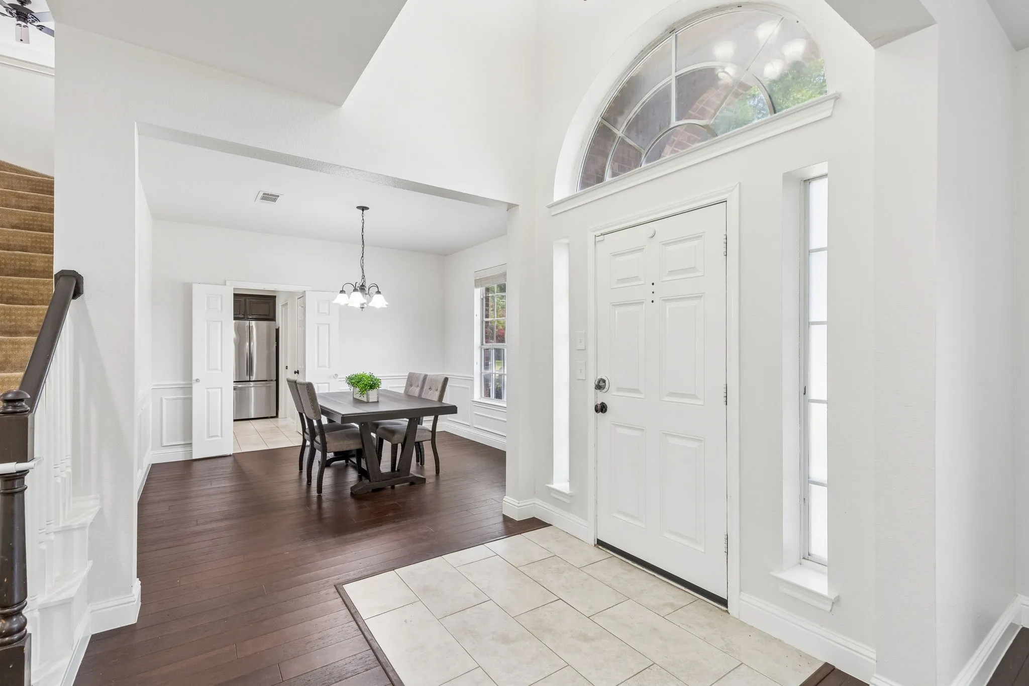 Single Family Residence For Sale in Dallas County , 213 Chaparral Drive, Sunnyvale, Texas 75182, 4 Bedroom, 3 Bathroom, 2 Garage spaces, 3,398 Sqft, built in 2000, mls#21309011, Real Estate Agent in Sunnyvale, Homes For Sale in Dallas county, Homes For Sale in Sunnyvale, Realtor in Sunnyvale Texas, Real Estate Brokerage Independent Realty Texas, Luminita Cordes Realtor