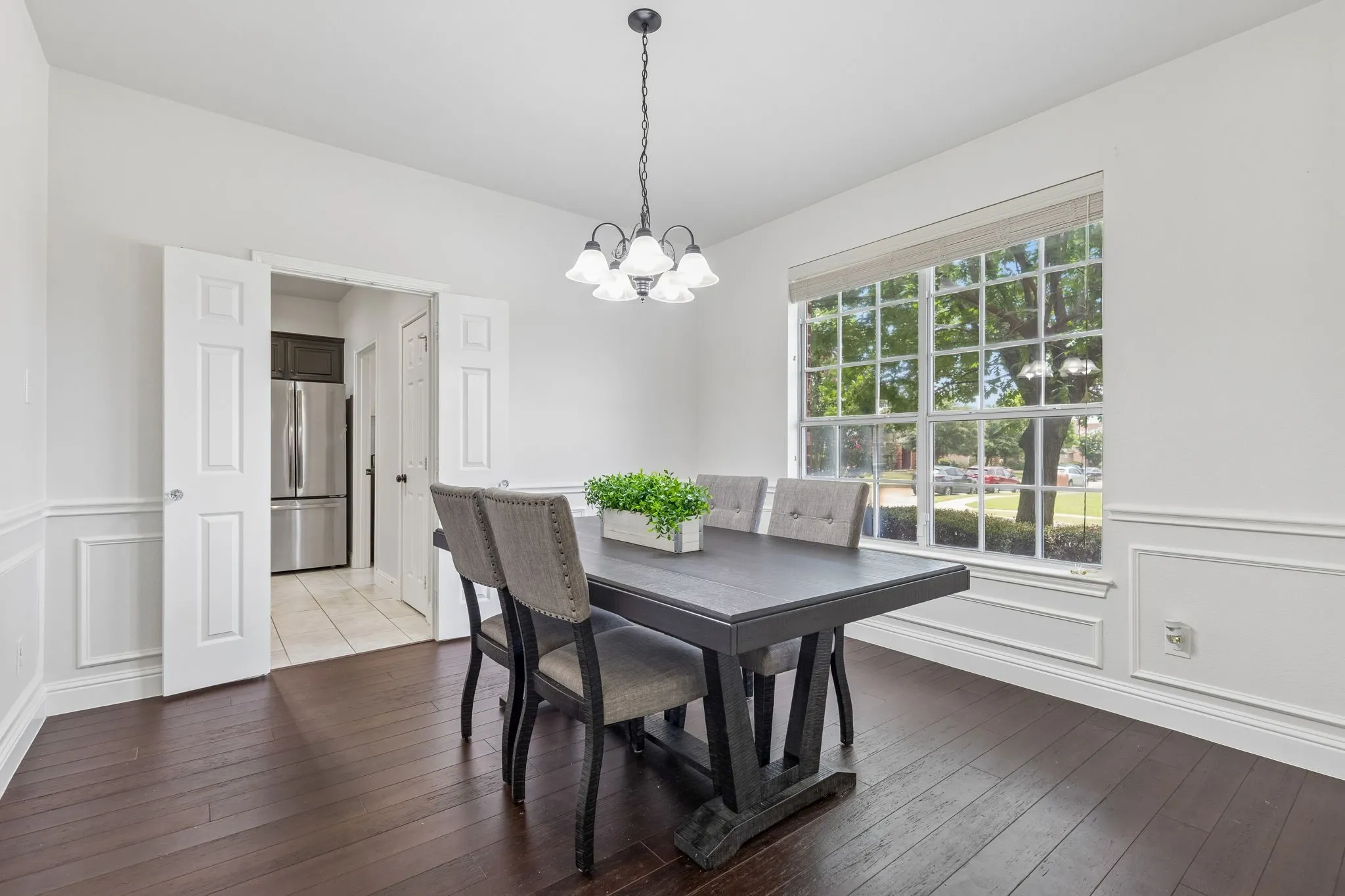 Single Family Residence For Sale in Dallas County , 213 Chaparral Drive, Sunnyvale, Texas 75182, 4 Bedroom, 3 Bathroom, 2 Garage spaces, 3,398 Sqft, built in 2000, mls#21309011, Real Estate Agent in Sunnyvale, Homes For Sale in Dallas county, Homes For Sale in Sunnyvale, Realtor in Sunnyvale Texas, Real Estate Brokerage Independent Realty Texas, Luminita Cordes Realtor