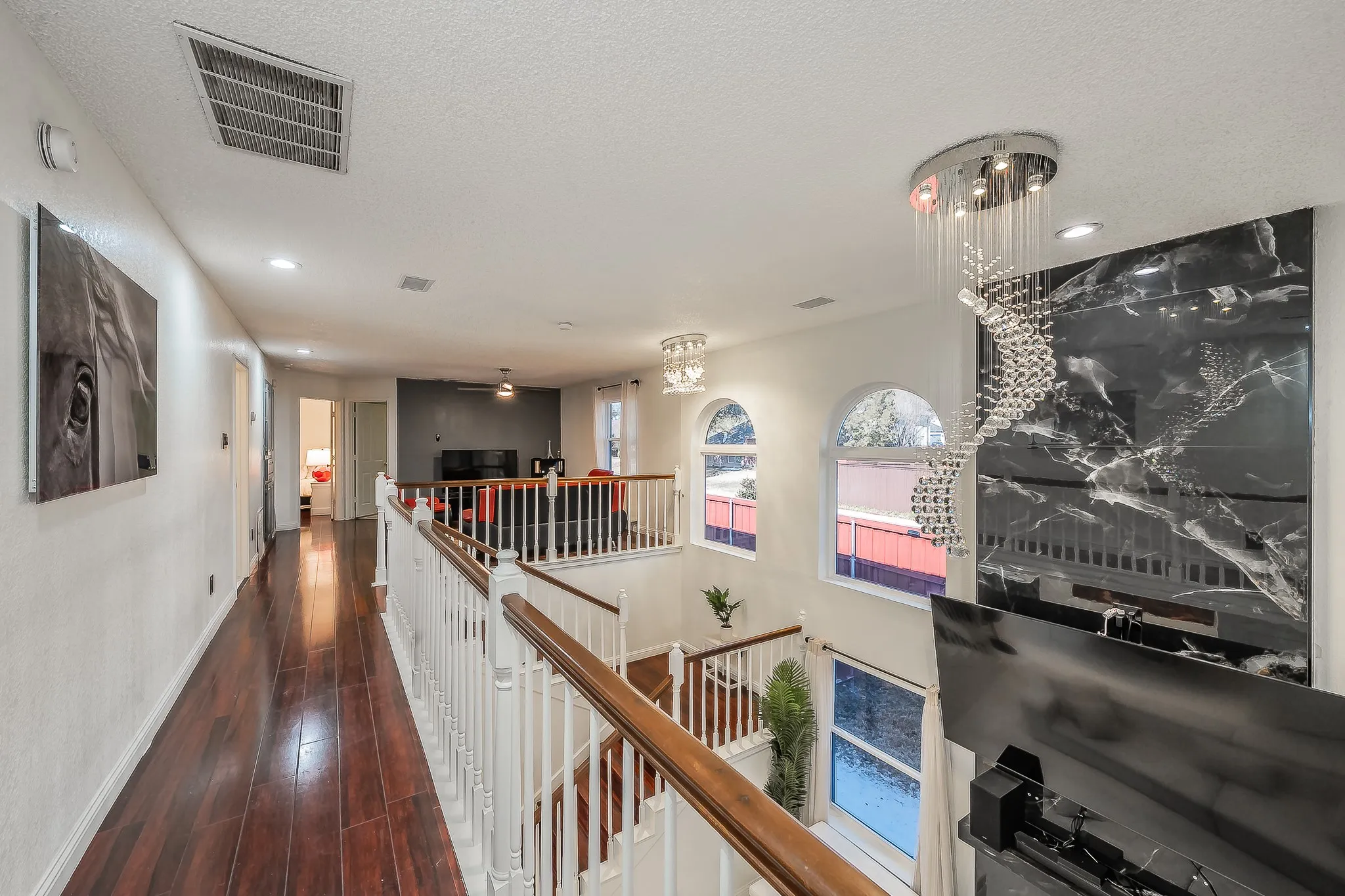 Single Family Residence For Sale in Dallas County , 1349 Jeanette Way, Carrollton, Texas 75006, 4 Bedroom, 3 Bathroom, 2 Garage spaces, 2,430 Sqft, built in 1987, mls#21312490, Real Estate Agent in Carrollton, Homes For Sale in Dallas county, Homes For Sale in Carrollton, Realtor in Carrollton Texas, Real Estate Brokerage Independent Realty Texas, Luminita Cordes Realtor