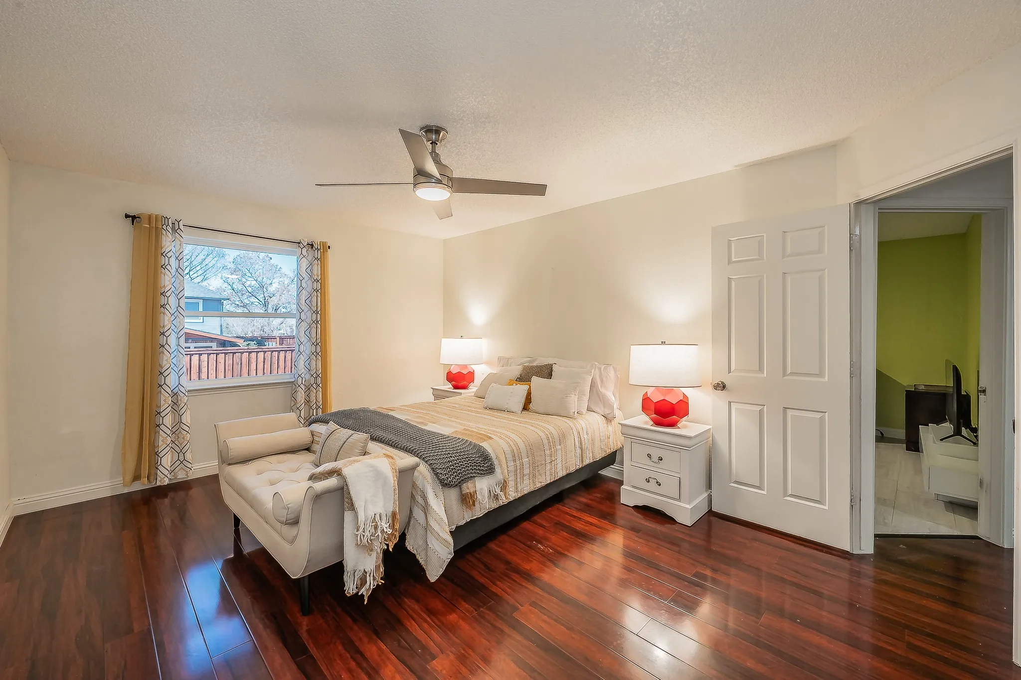 Single Family Residence For Sale in Dallas County , 1349 Jeanette Way, Carrollton, Texas 75006, 4 Bedroom, 3 Bathroom, 2 Garage spaces, 2,430 Sqft, built in 1987, mls#21312490, Real Estate Agent in Carrollton, Homes For Sale in Dallas county, Homes For Sale in Carrollton, Realtor in Carrollton Texas, Real Estate Brokerage Independent Realty Texas, Luminita Cordes Realtor
