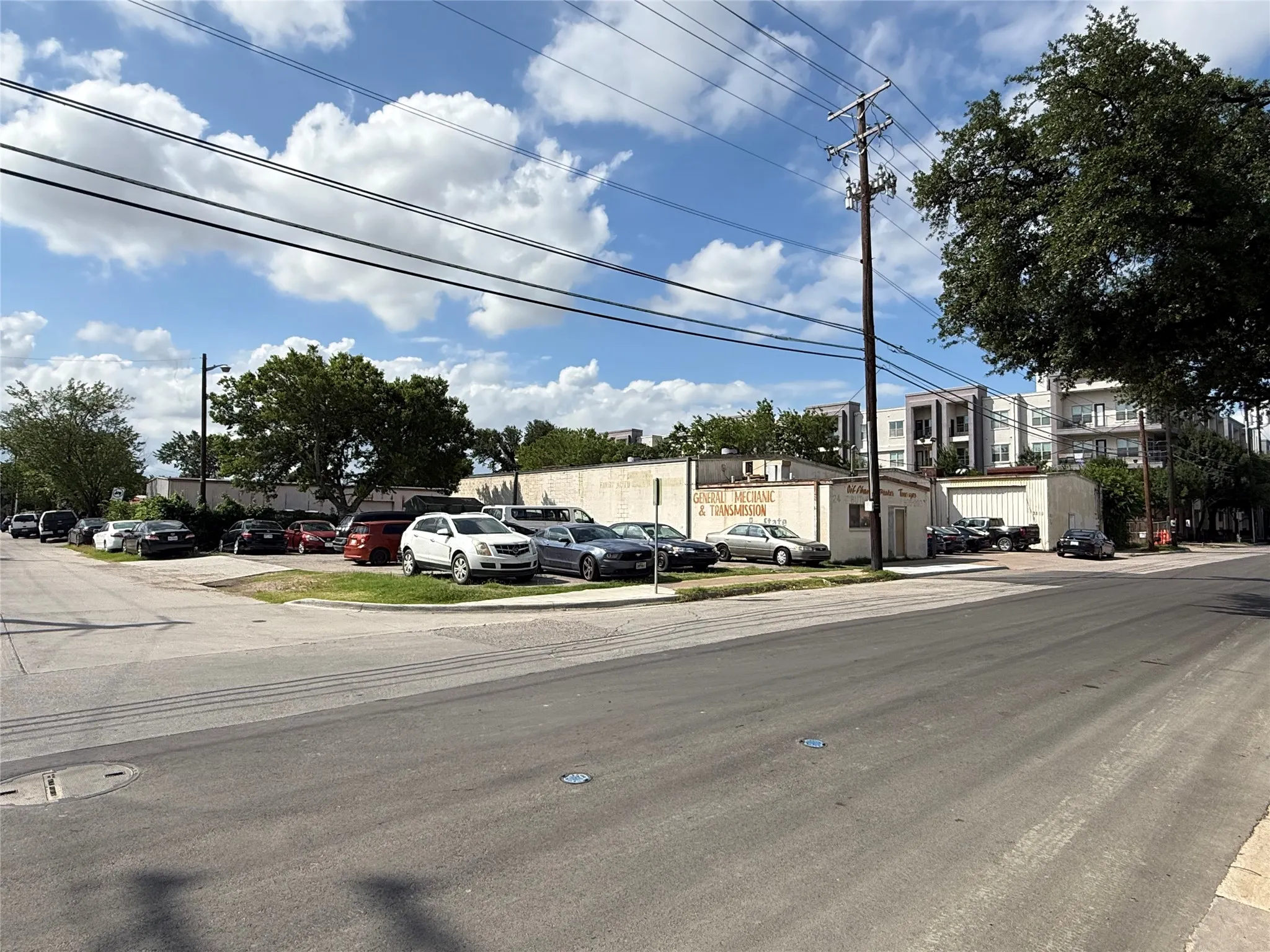Retail For Sale in Dallas County , 2411 Butler Street, Dallas, Texas 75235, 0, 0, Garage spaces, 0 Sqft, built in 1966, Price $2,500,000, mls#21302456, Real Estate Agent in Dallas, Homes For Sale in Dallas county, Homes For Sale in Dallas, Realtor in Dallas Texas, Real Estate Brokerage Independent Realty Texas, Luminita Cordes Realtor