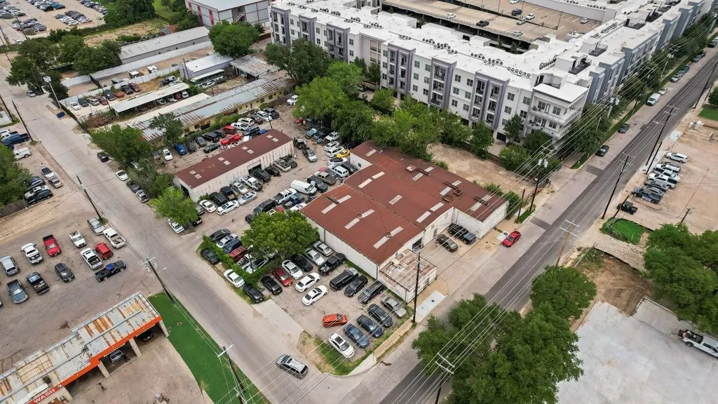 Retail For Sale in Dallas County , 2411 Butler Street, Dallas, Texas 75235, 0, 0, Garage spaces, 0 Sqft, built in 1966, Price $2,500,000, mls#21302456, Real Estate Agent in Dallas, Homes For Sale in Dallas county, Homes For Sale in Dallas, Realtor in Dallas Texas, Real Estate Brokerage Independent Realty Texas, Luminita Cordes Realtor