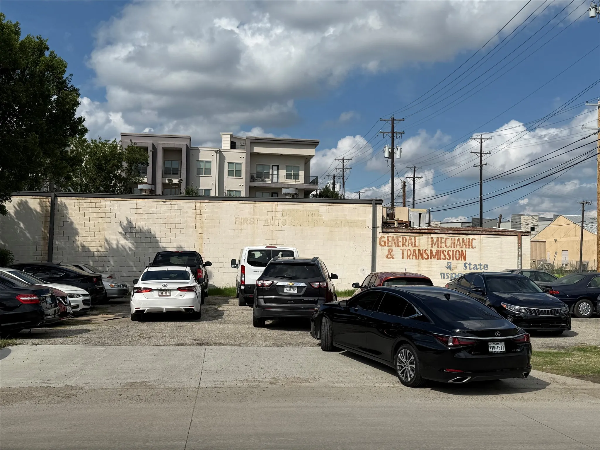 Retail For Sale in Dallas County , 2411 Butler Street, Dallas, Texas 75235, 0, 0, Garage spaces, 0 Sqft, built in 1966, Price $2,500,000, mls#21302456, Real Estate Agent in Dallas, Homes For Sale in Dallas county, Homes For Sale in Dallas, Realtor in Dallas Texas, Real Estate Brokerage Independent Realty Texas, Luminita Cordes Realtor