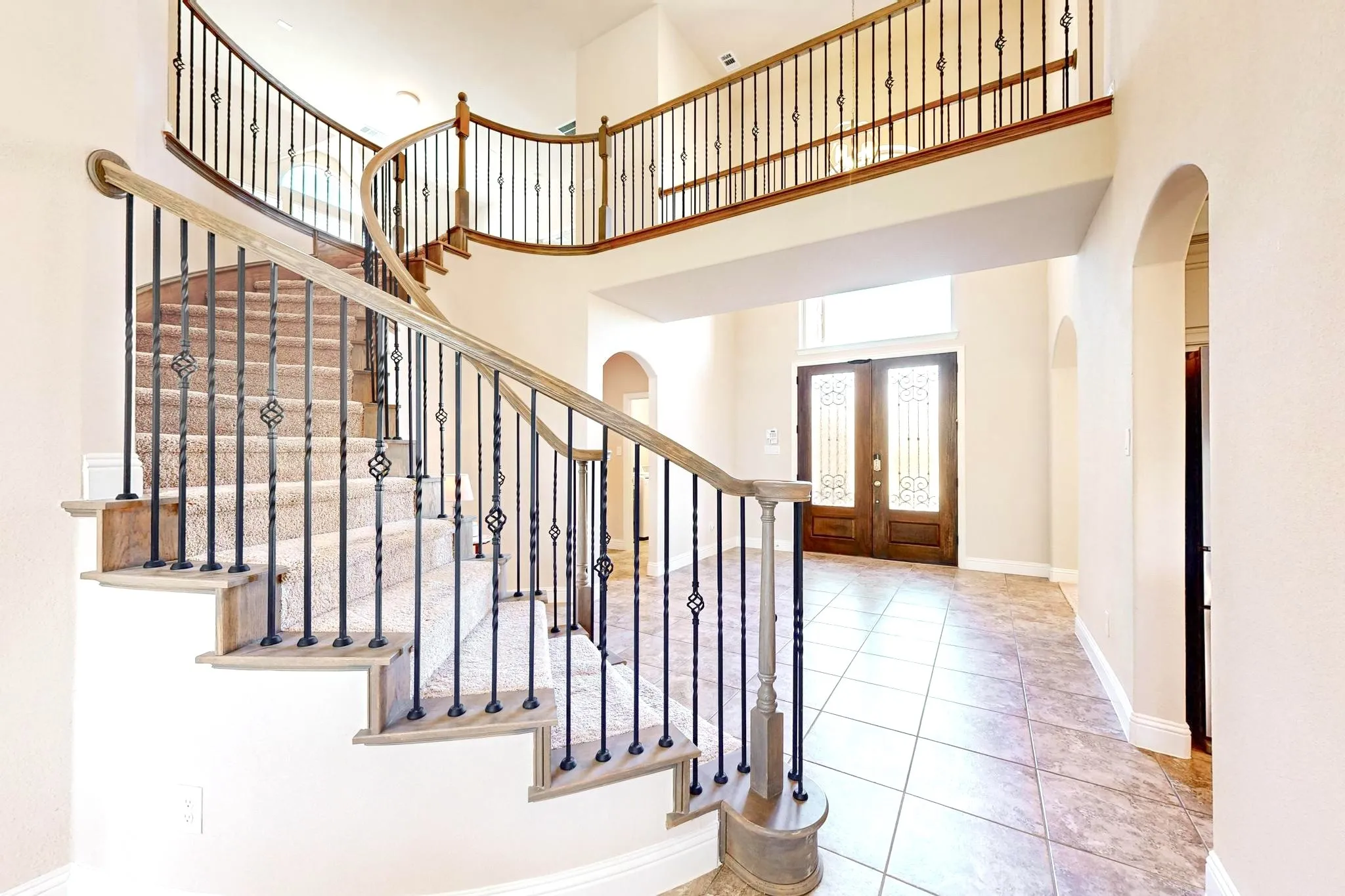 Single Family Residence For Sale in Ellis County , 422 Crestview Drive, Midlothian, Texas 76065, 5 Bedroom, 4 Bathroom, 3 Garage spaces, 4,182 Sqft, built in 2021, mls#21308051, Real Estate Agent in Midlothian, Homes For Sale in Ellis county, Homes For Sale in Midlothian, Realtor in Midlothian Texas, Real Estate Brokerage Independent Realty Texas, Luminita Cordes Realtor