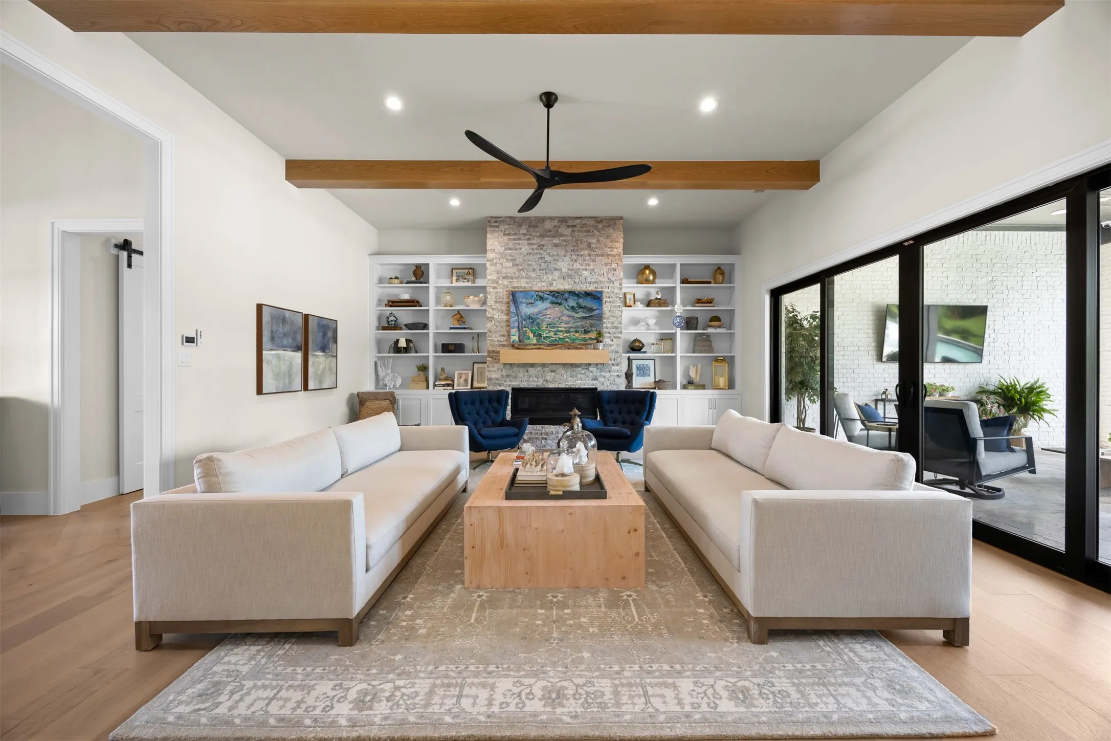 A perfect place to entertain and gather
