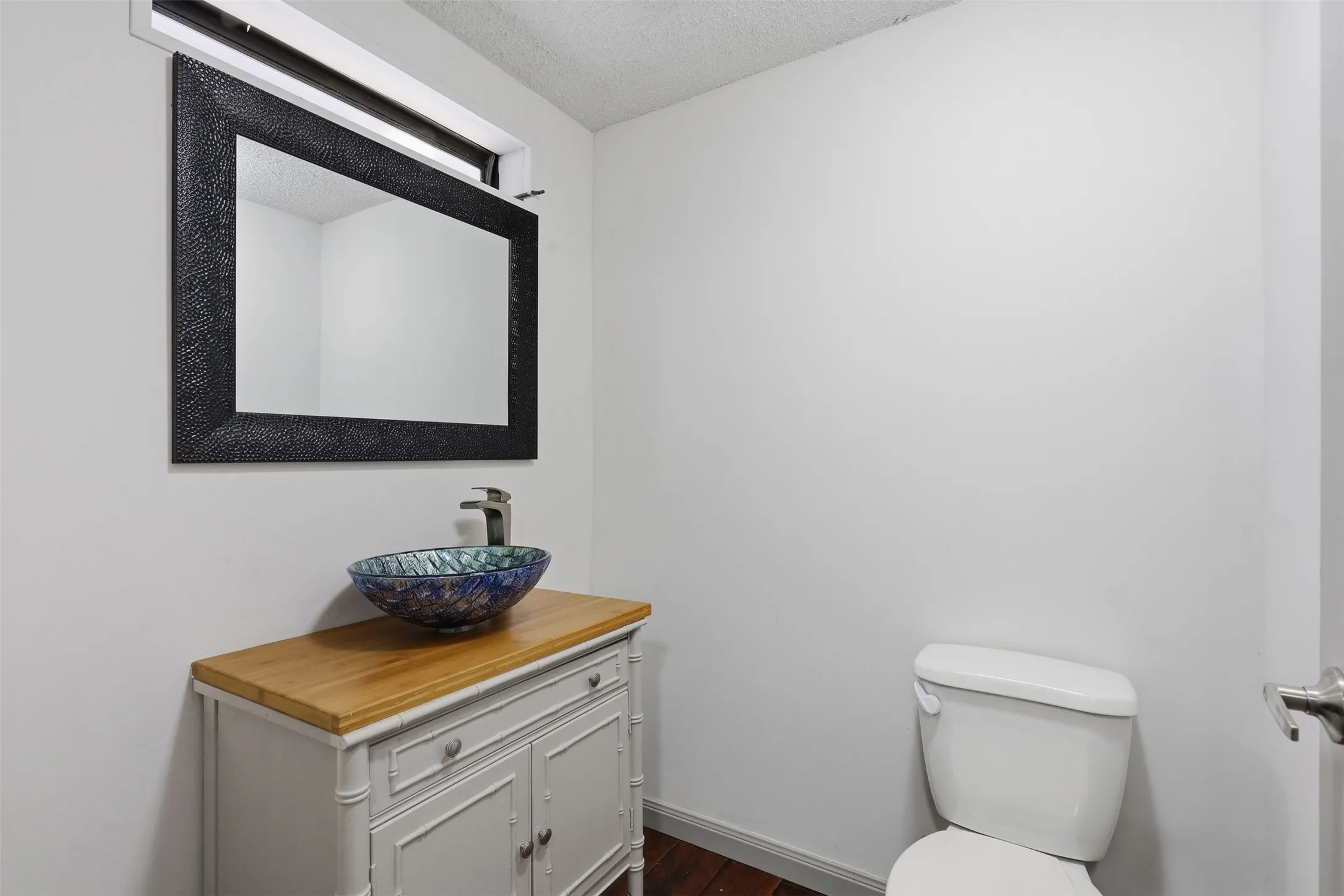 Mobile Home For Sale in Johnson County , 907 Quail Run, Cleburne, Texas 76031, 4 Bedroom, 4 Bathroom, Garage spaces, 3,136 Sqft, built in 1985, mls#21311065, Real Estate Agent in Cleburne, Homes For Sale in Johnson county, Homes For Sale in Cleburne, Realtor in Cleburne Texas, Real Estate Brokerage Independent Realty Texas, Luminita Cordes Realtor
