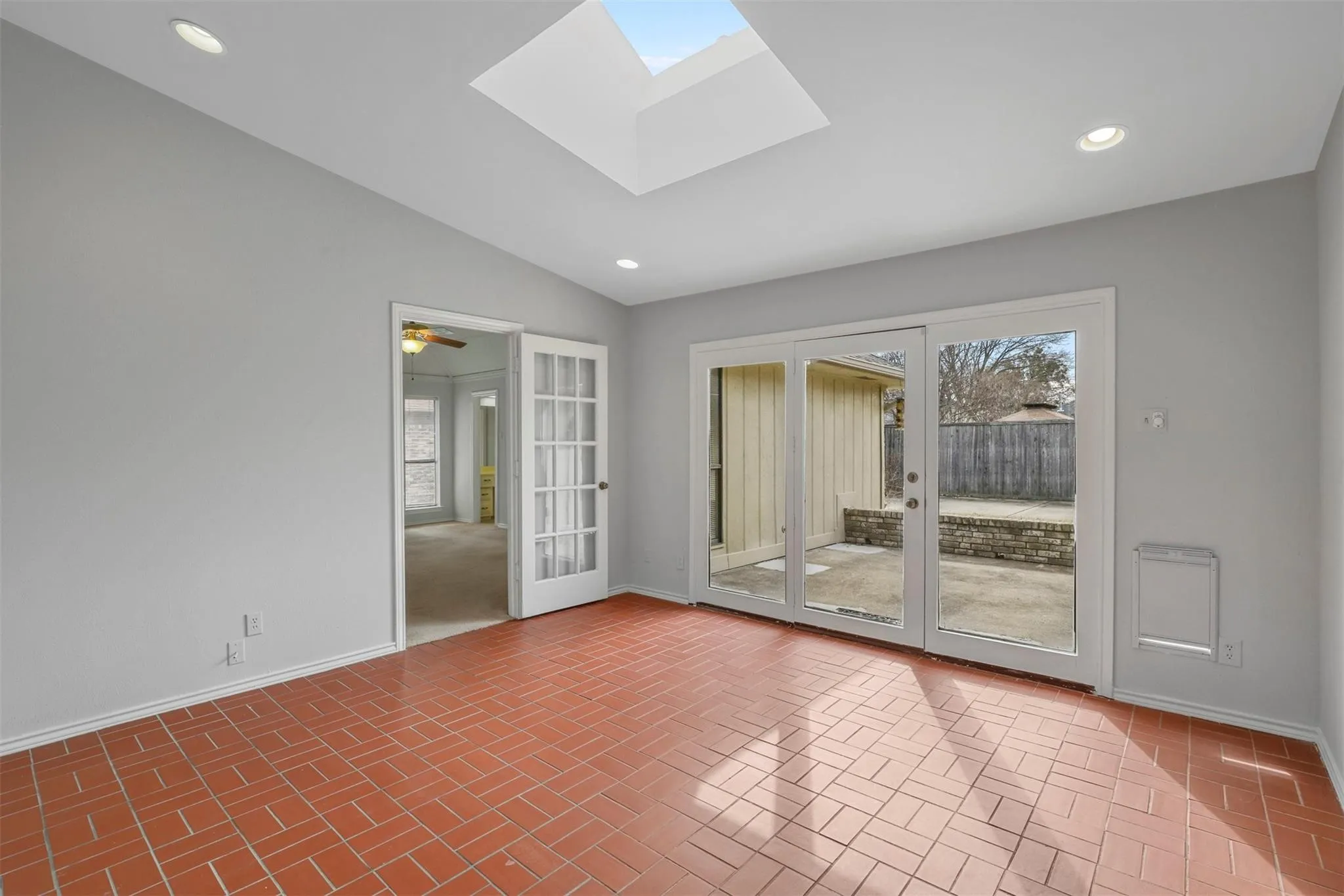 Single Family Residence For Rent in Dallas County , 9738 Windham Drive, Dallas, Texas 75243, 4 Bedrooms, 3 Bathrooms, 2 Garage spaces, 2,802 Sqft, built in 1980, Price $3,000, mls#21312514, Real Estate Agent in Dallas, Homes For Rent in Dallas county, Homes For Rent in Dallas, Realtor in Dallas Texas, Real Estate Brokerage Independent Realty Texas, Luminita Cordes Realtor