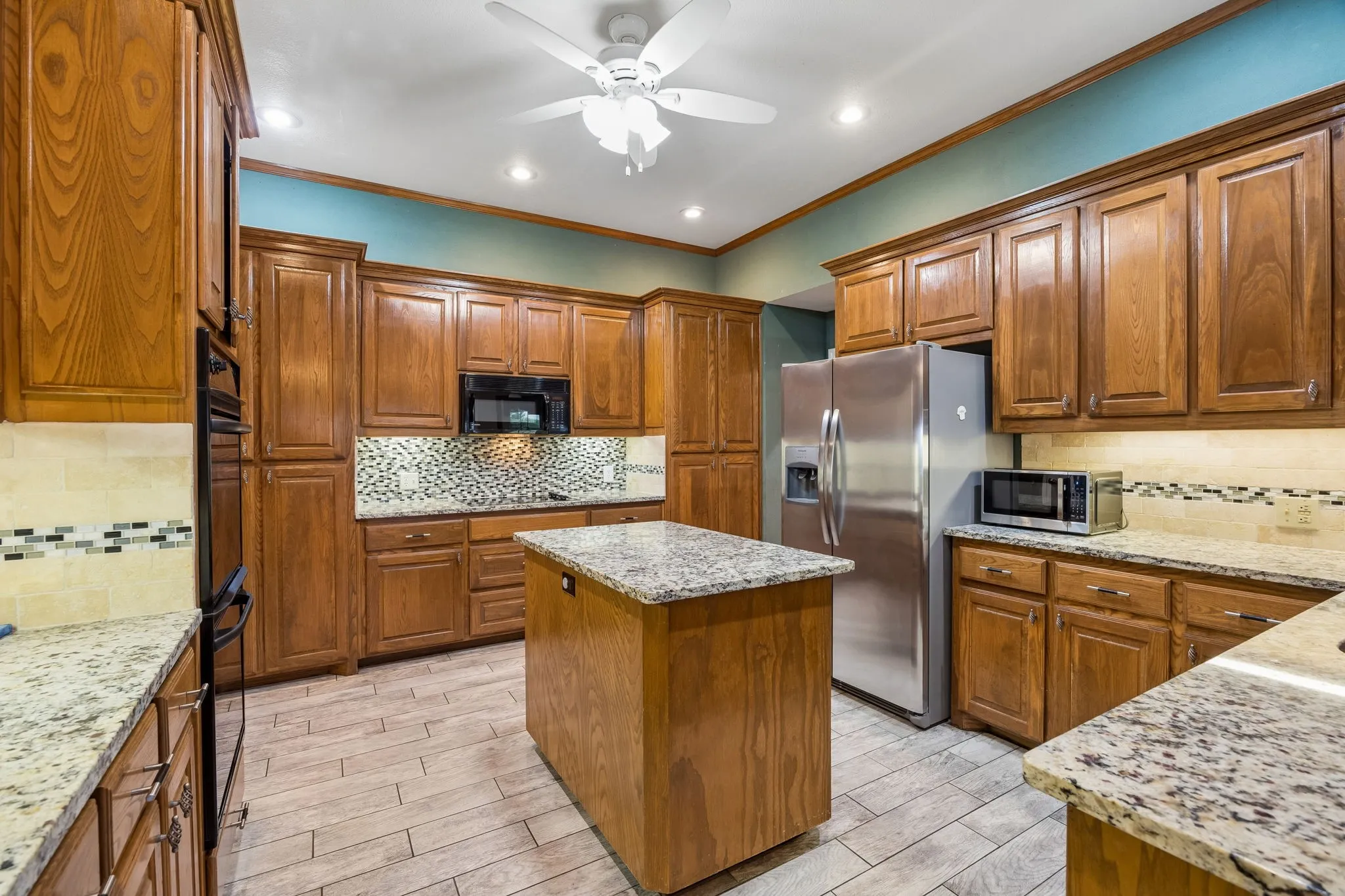 Island Kitchen