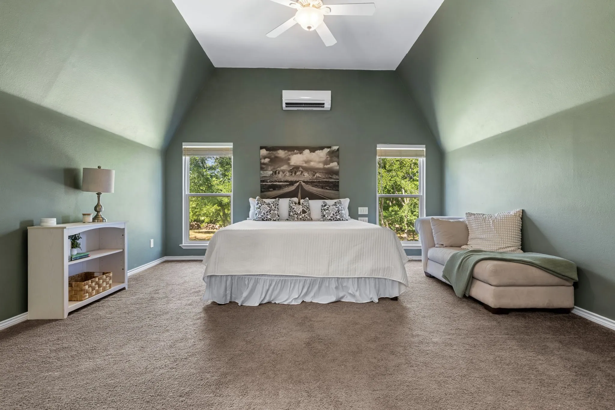 Farm For Sale in Collin County , 9922 Slater Creek Road, Anna, Texas 75409, 4 Bedrooms, 3 Bathrooms, Garage spaces, 3,978 Sqft, built in 1980, Price $1,100,000, mls#21310382, Real Estate Agent in Anna, Homes For Sale in Collin county, Homes For Sale in Anna, Realtor in Anna Texas, Real Estate Brokerage Independent Realty Texas, Luminita Cordes Realtor
