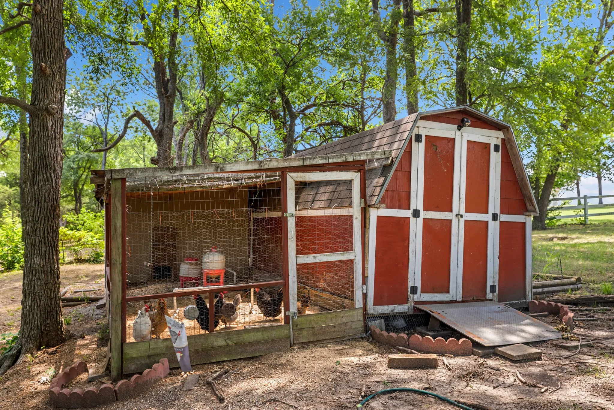 Farm For Sale in Collin County , 9922 Slater Creek Road, Anna, Texas 75409, 4 Bedrooms, 3 Bathrooms, Garage spaces, 3,978 Sqft, built in 1980, Price $1,100,000, mls#21310382, Real Estate Agent in Anna, Homes For Sale in Collin county, Homes For Sale in Anna, Realtor in Anna Texas, Real Estate Brokerage Independent Realty Texas, Luminita Cordes Realtor