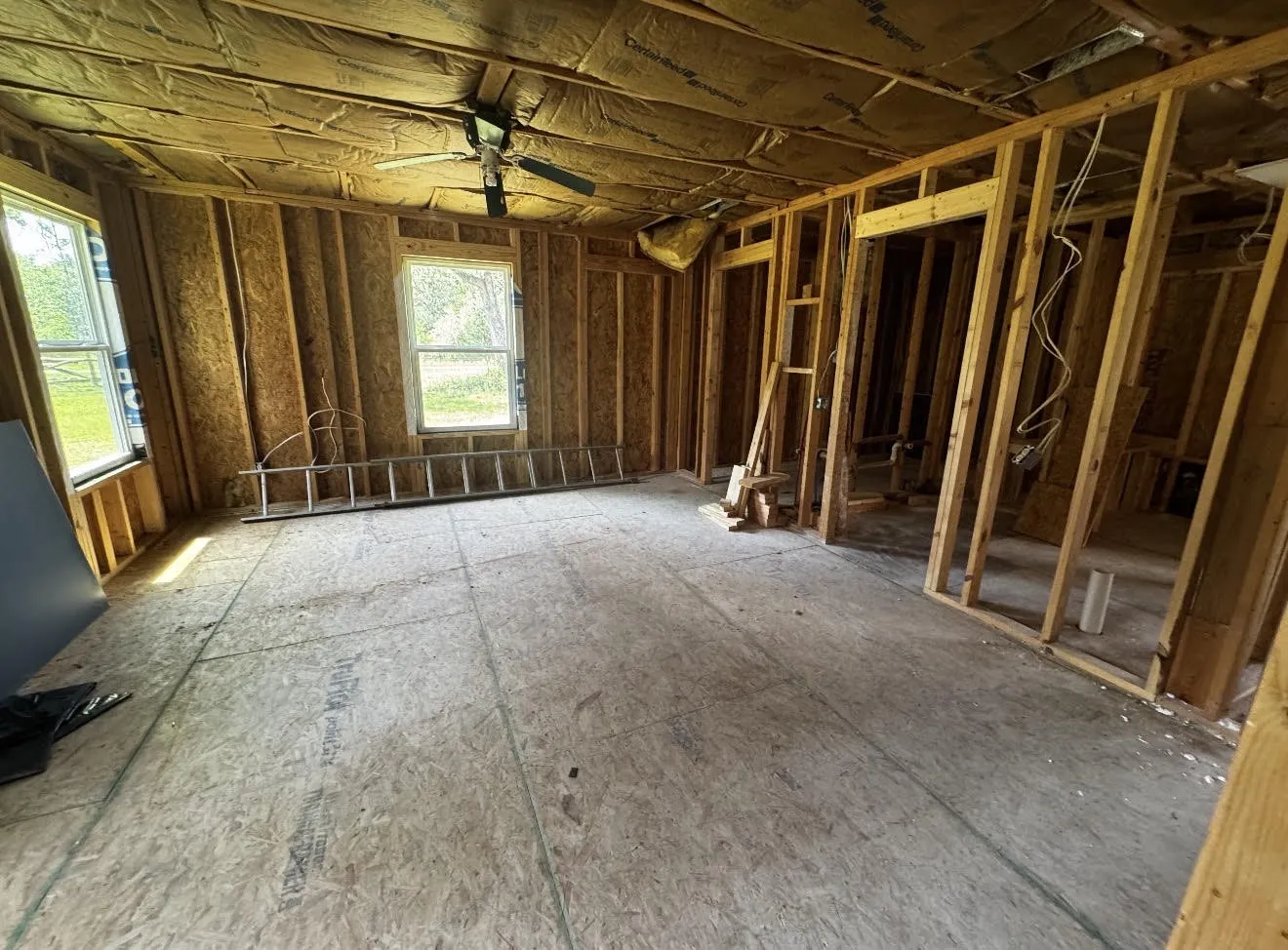 Single Family Residence For Sale in Falls County , 283 County Road 269, Kosse, Texas 76653, 4 Bedroom, 2 Bathroom, Garage spaces, 1,797 Sqft, built in 1999, mls#21309847, Real Estate Agent in Kosse, Homes For Sale in Falls county, Homes For Sale in Kosse, Realtor in Kosse Texas, Real Estate Brokerage Independent Realty Texas, Luminita Cordes Realtor
