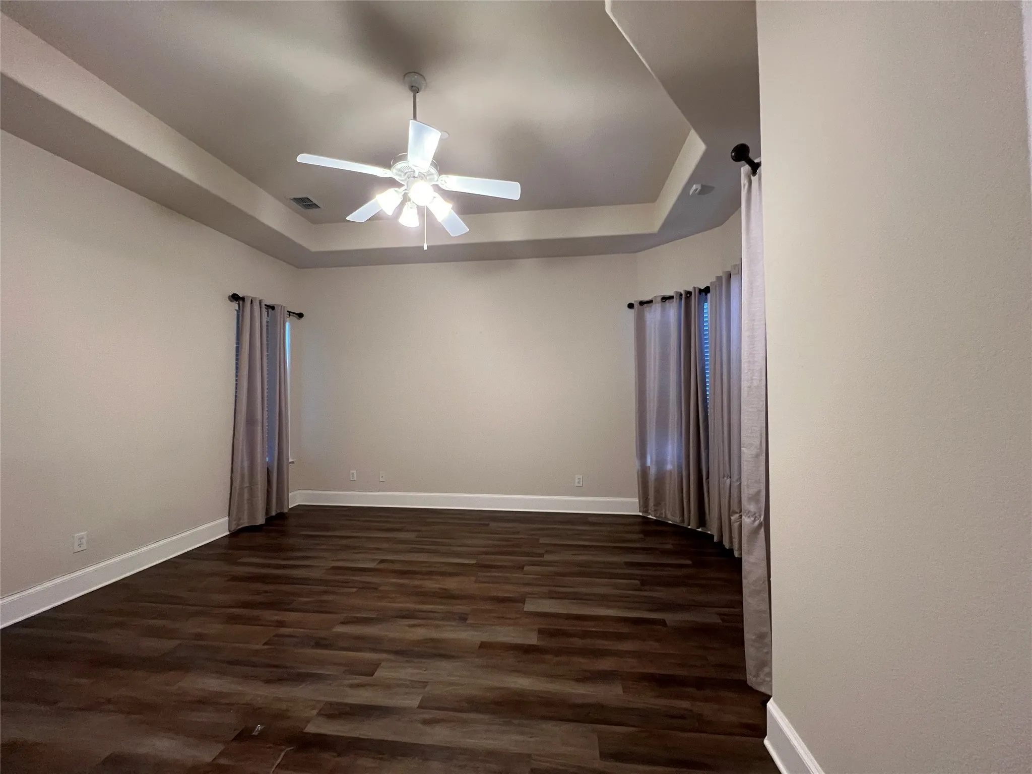 Single Family Residence For Rent in Dallas County , 8755 Navidad Court, Irving, Texas 75063, 4 Bedrooms, 3 Bathrooms, 2 Garage spaces, 3,332 Sqft, built in 2002, Price $3,250, mls#21312536, Real Estate Agent in Irving, Homes For Rent in Dallas county, Homes For Rent in Irving, Realtor in Irving Texas, Real Estate Brokerage Independent Realty Texas, Luminita Cordes Realtor