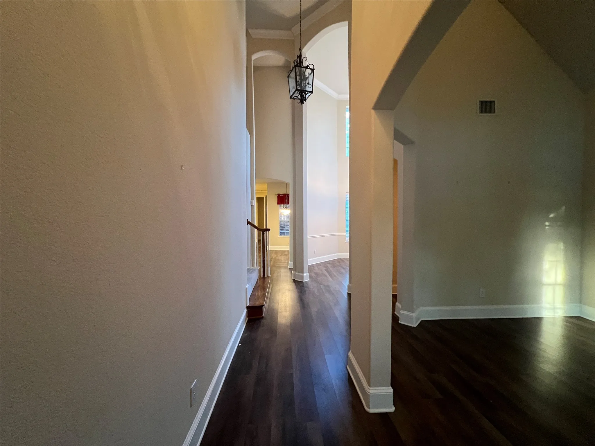 Single Family Residence For Rent in Dallas County , 8755 Navidad Court, Irving, Texas 75063, 4 Bedrooms, 3 Bathrooms, 2 Garage spaces, 3,332 Sqft, built in 2002, Price $3,250, mls#21312536, Real Estate Agent in Irving, Homes For Rent in Dallas county, Homes For Rent in Irving, Realtor in Irving Texas, Real Estate Brokerage Independent Realty Texas, Luminita Cordes Realtor