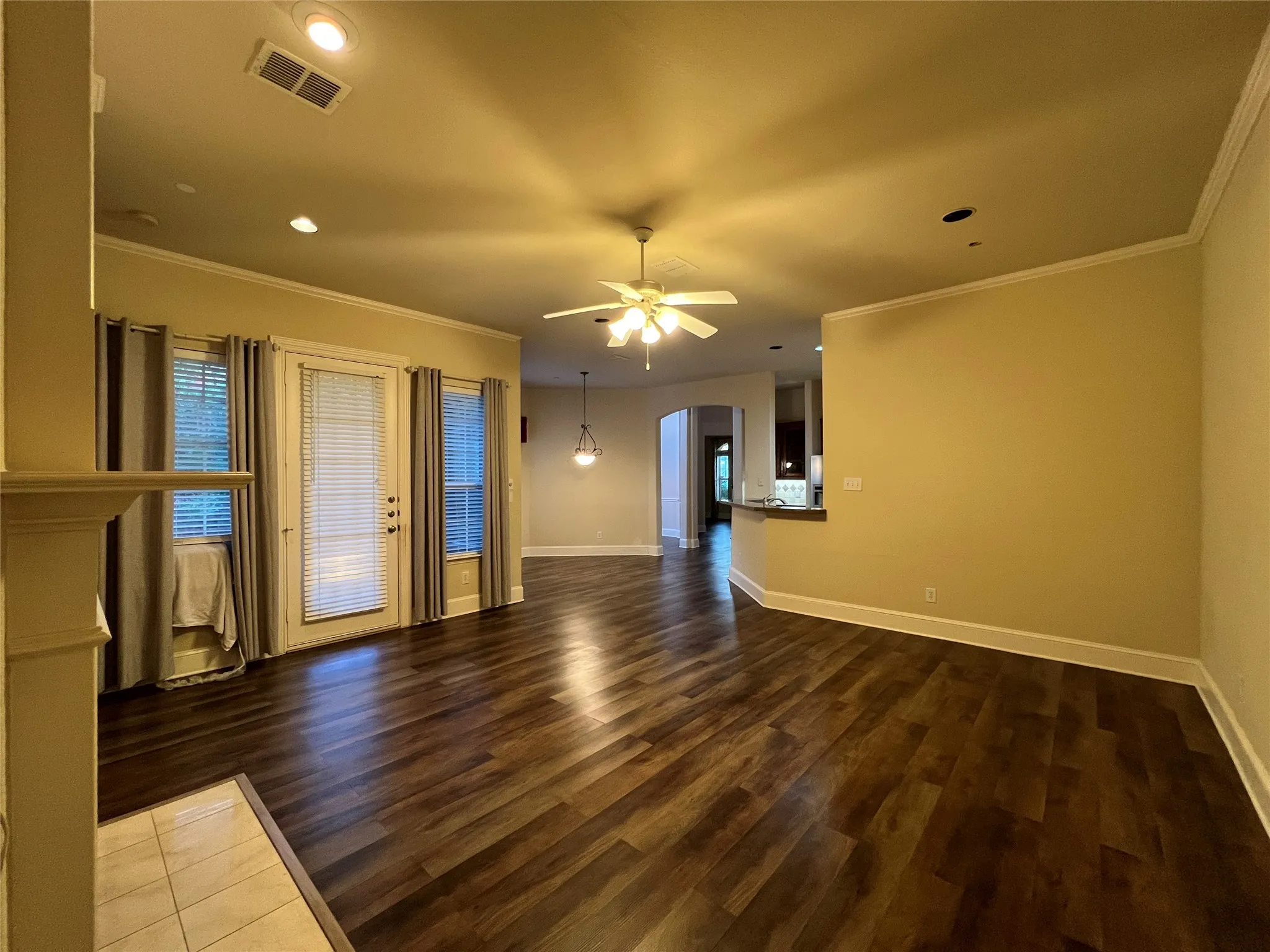 Single Family Residence For Rent in Dallas County , 8755 Navidad Court, Irving, Texas 75063, 4 Bedrooms, 3 Bathrooms, 2 Garage spaces, 3,332 Sqft, built in 2002, Price $3,250, mls#21312536, Real Estate Agent in Irving, Homes For Rent in Dallas county, Homes For Rent in Irving, Realtor in Irving Texas, Real Estate Brokerage Independent Realty Texas, Luminita Cordes Realtor