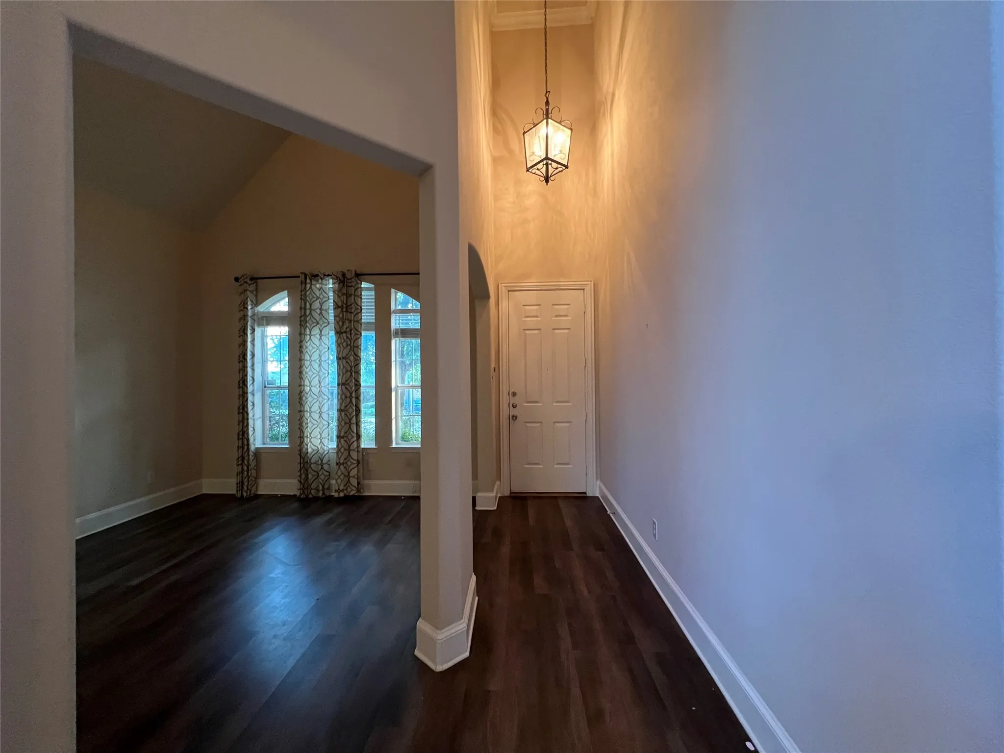 Single Family Residence For Rent in Dallas County , 8755 Navidad Court, Irving, Texas 75063, 4 Bedrooms, 3 Bathrooms, 2 Garage spaces, 3,332 Sqft, built in 2002, Price $3,250, mls#21312536, Real Estate Agent in Irving, Homes For Rent in Dallas county, Homes For Rent in Irving, Realtor in Irving Texas, Real Estate Brokerage Independent Realty Texas, Luminita Cordes Realtor