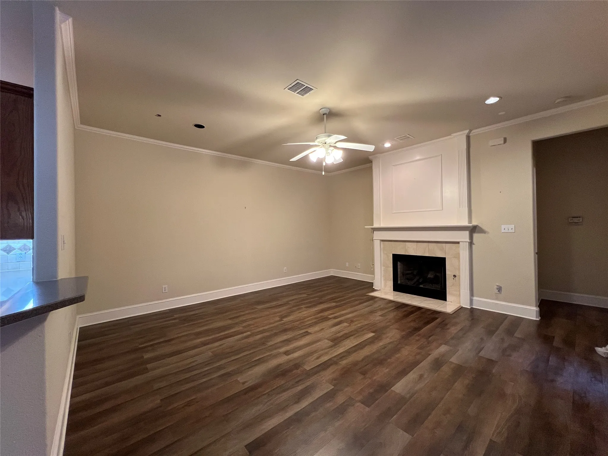 Single Family Residence For Rent in Dallas County , 8755 Navidad Court, Irving, Texas 75063, 4 Bedrooms, 3 Bathrooms, 2 Garage spaces, 3,332 Sqft, built in 2002, Price $3,250, mls#21312536, Real Estate Agent in Irving, Homes For Rent in Dallas county, Homes For Rent in Irving, Realtor in Irving Texas, Real Estate Brokerage Independent Realty Texas, Luminita Cordes Realtor