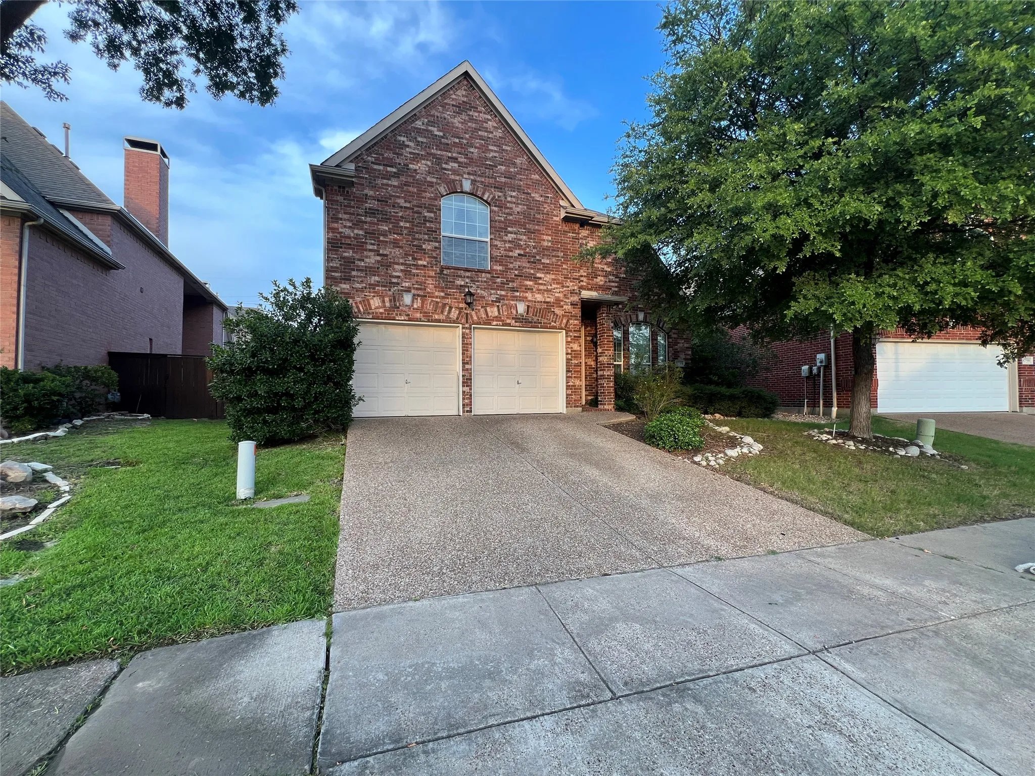 Single Family Residence For Rent in Dallas County , 8755 Navidad Court, Irving, Texas 75063, 4 Bedrooms, 3 Bathrooms, 2 Garage spaces, 3,332 Sqft, built in 2002, Price $3,250, mls#21312536, Real Estate Agent in Irving, Homes For Rent in Dallas county, Homes For Rent in Irving, Realtor in Irving Texas, Real Estate Brokerage Independent Realty Texas, Luminita Cordes Realtor