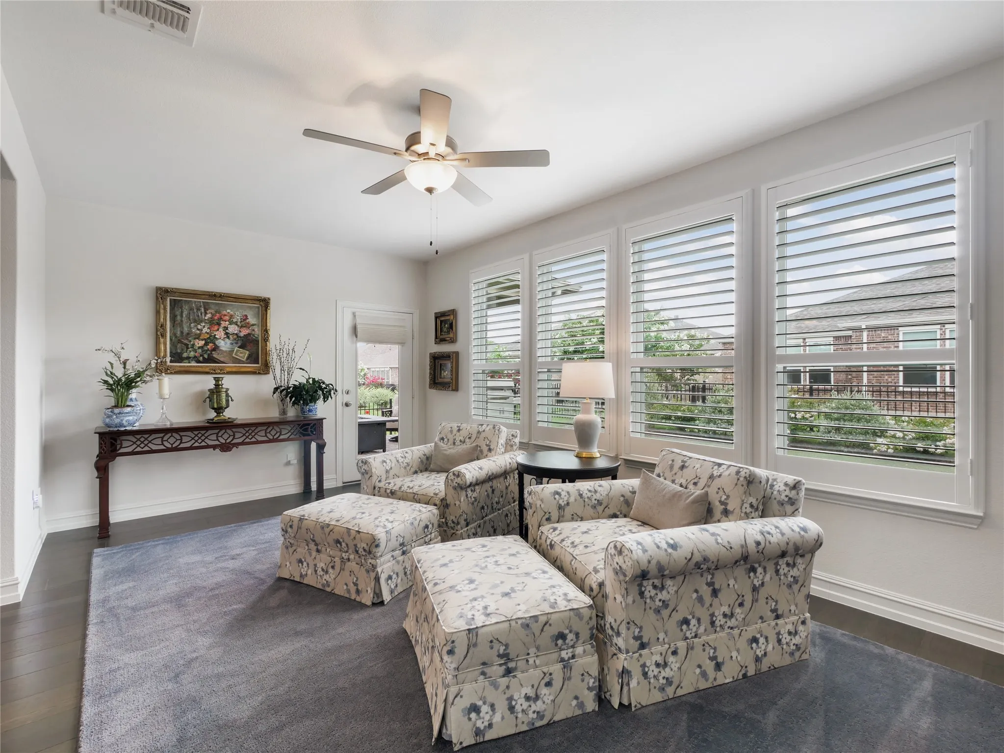 Single Family Residence For Sale in Denton County , 1125 Cornerstone Drive, Little Elm, Texas 76227, 3 Bedroom, 3 Bathroom, 2 Garage spaces, 2,770 Sqft, built in 2022, mls#21310018, Real Estate Agent in Little Elm, Homes For Sale in Denton county, Homes For Sale in Little Elm, Realtor in Little Elm Texas, Real Estate Brokerage Independent Realty Texas, Luminita Cordes Realtor