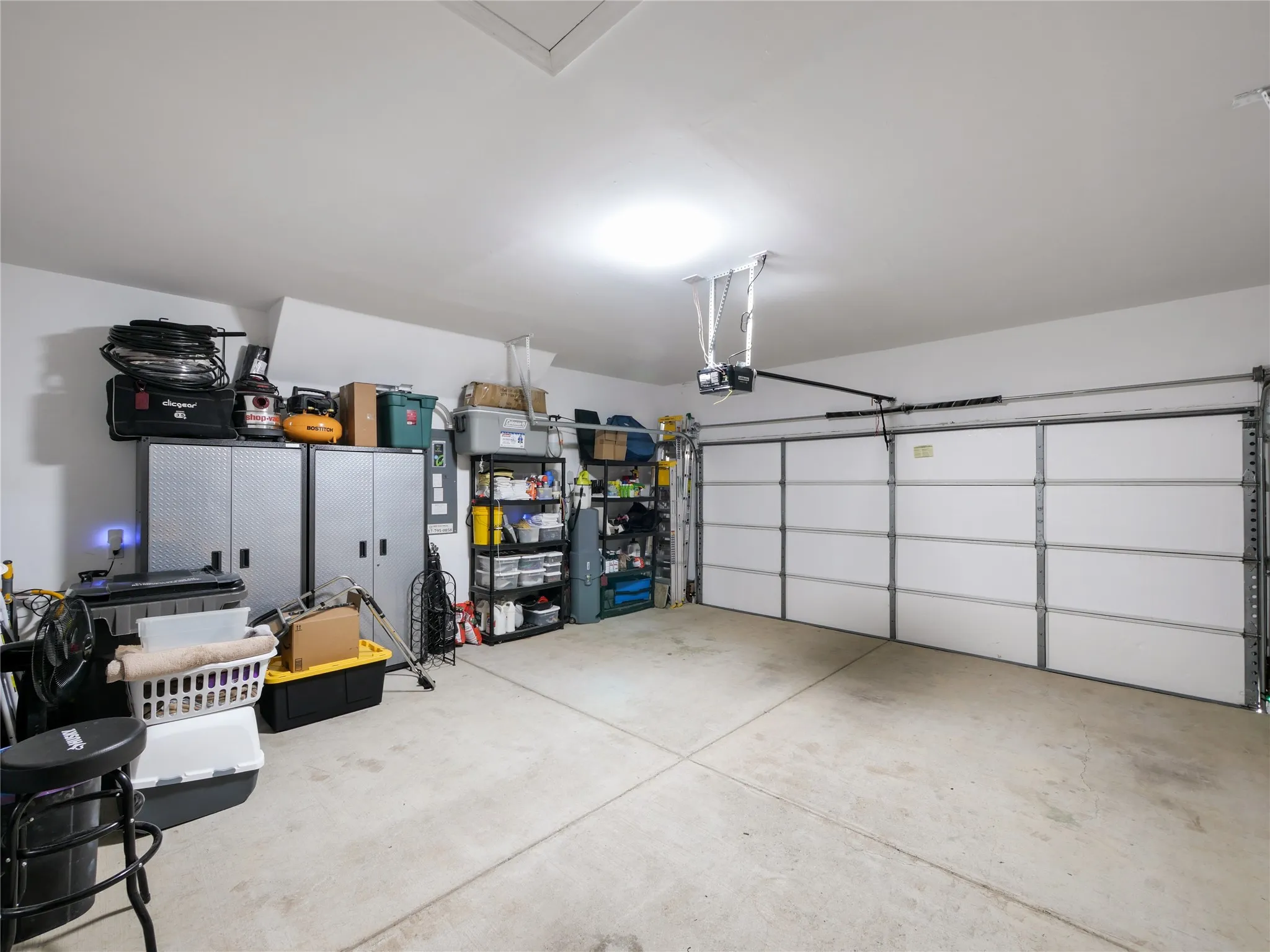Single Family Residence For Sale in Denton County , 1125 Cornerstone Drive, Little Elm, Texas 76227, 3 Bedroom, 3 Bathroom, 2 Garage spaces, 2,770 Sqft, built in 2022, mls#21310018, Real Estate Agent in Little Elm, Homes For Sale in Denton county, Homes For Sale in Little Elm, Realtor in Little Elm Texas, Real Estate Brokerage Independent Realty Texas, Luminita Cordes Realtor