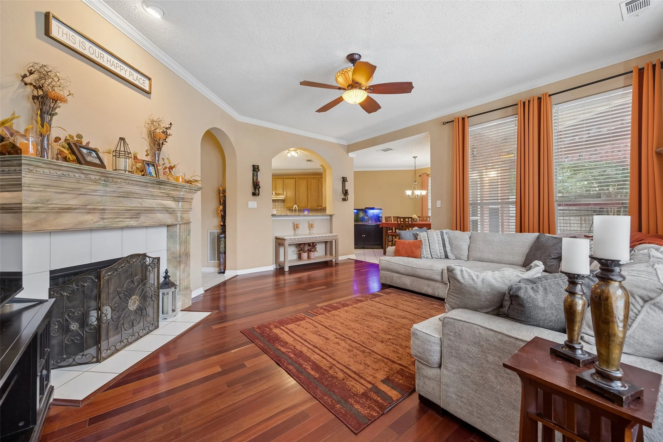 Single Family Residence For Sale in Denton County , 1301 Rustic Timbers Lane, Flower Mound, Texas 75028, 3 Bedroom, 3 Bathroom, 2 Garage spaces, 2,371 Sqft, built in 1995, mls#21312304, Real Estate Agent in Flower Mound, Homes For Sale in Denton county, Homes For Sale in Flower Mound, Realtor in Flower Mound Texas, Real Estate Brokerage Independent Realty Texas, Luminita Cordes Realtor