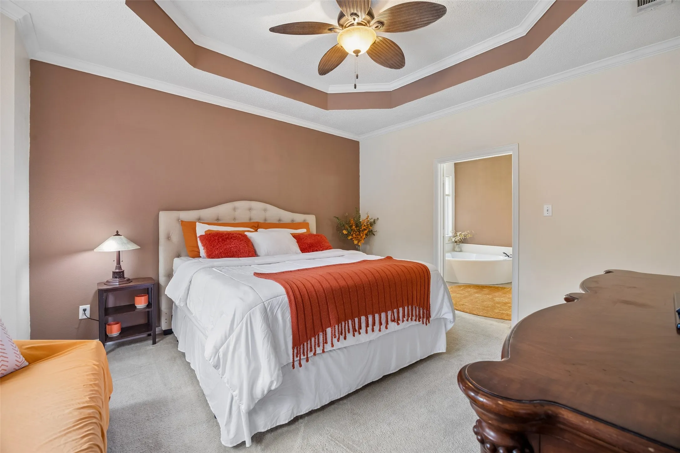 Single Family Residence For Sale in Denton County , 1301 Rustic Timbers Lane, Flower Mound, Texas 75028, 3 Bedroom, 3 Bathroom, 2 Garage spaces, 2,371 Sqft, built in 1995, mls#21312304, Real Estate Agent in Flower Mound, Homes For Sale in Denton county, Homes For Sale in Flower Mound, Realtor in Flower Mound Texas, Real Estate Brokerage Independent Realty Texas, Luminita Cordes Realtor