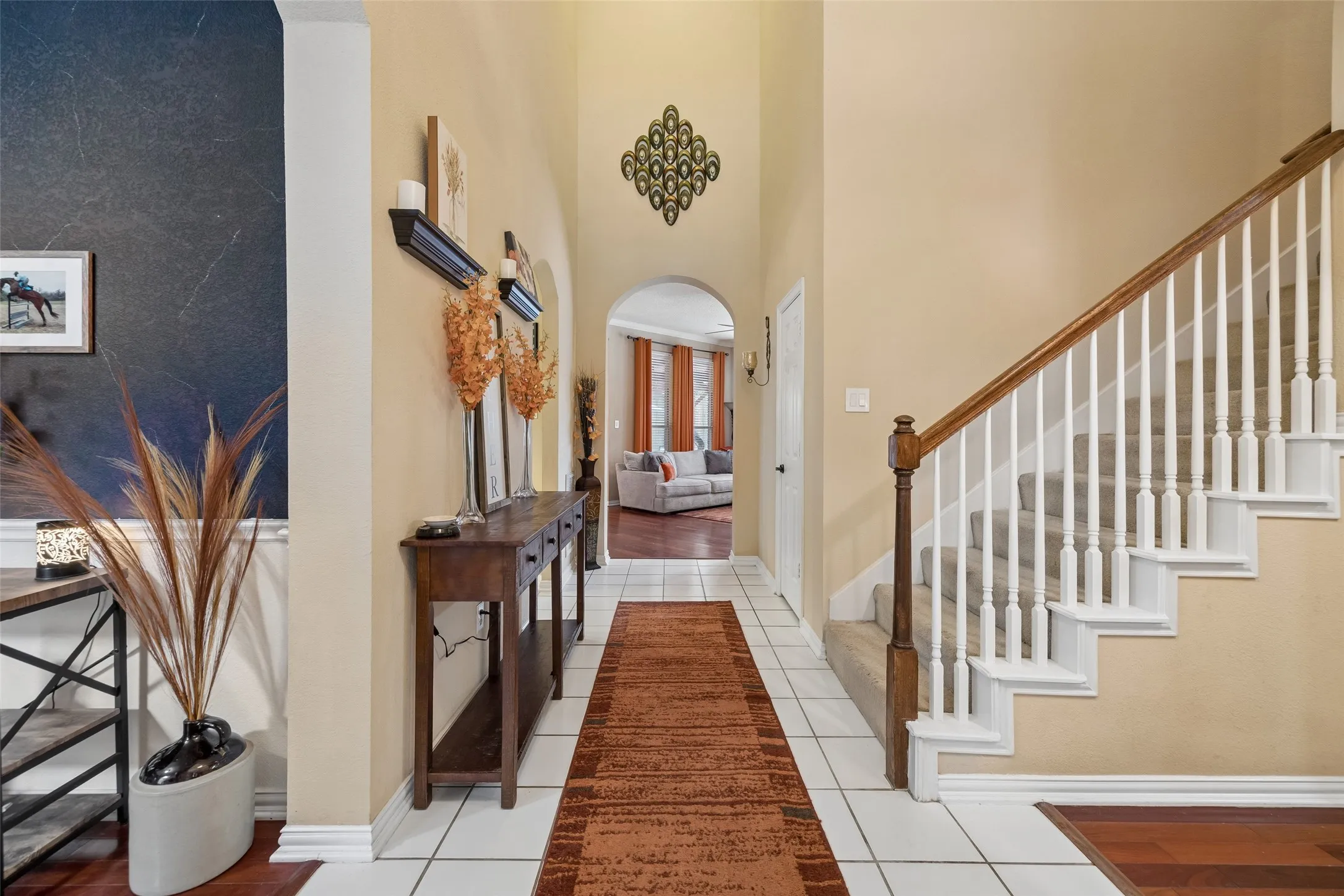 Single Family Residence For Sale in Denton County , 1301 Rustic Timbers Lane, Flower Mound, Texas 75028, 3 Bedroom, 3 Bathroom, 2 Garage spaces, 2,371 Sqft, built in 1995, mls#21312304, Real Estate Agent in Flower Mound, Homes For Sale in Denton county, Homes For Sale in Flower Mound, Realtor in Flower Mound Texas, Real Estate Brokerage Independent Realty Texas, Luminita Cordes Realtor