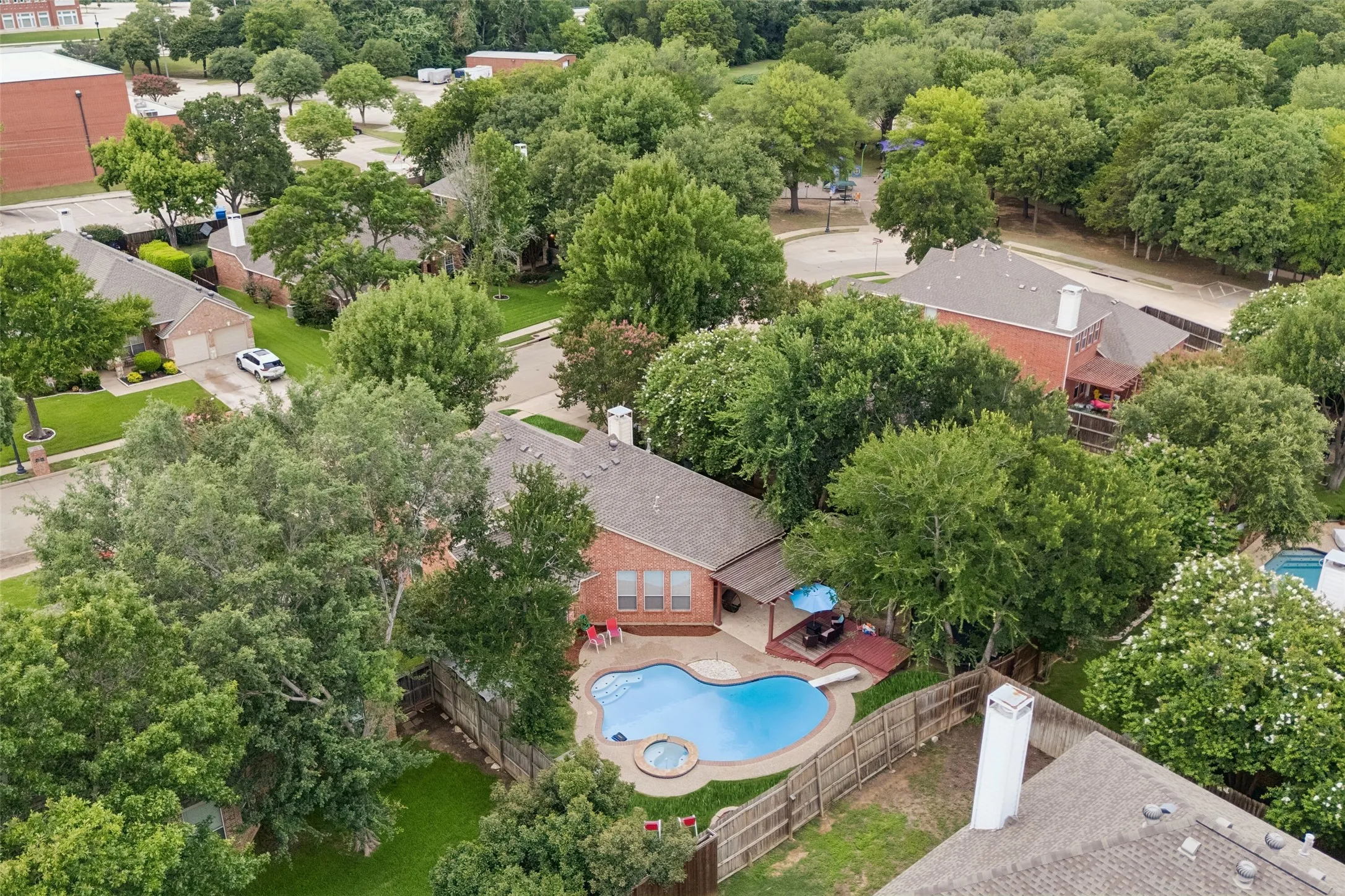 Single Family Residence For Sale in Denton County , 1301 Rustic Timbers Lane, Flower Mound, Texas 75028, 3 Bedroom, 3 Bathroom, 2 Garage spaces, 2,371 Sqft, built in 1995, mls#21312304, Real Estate Agent in Flower Mound, Homes For Sale in Denton county, Homes For Sale in Flower Mound, Realtor in Flower Mound Texas, Real Estate Brokerage Independent Realty Texas, Luminita Cordes Realtor