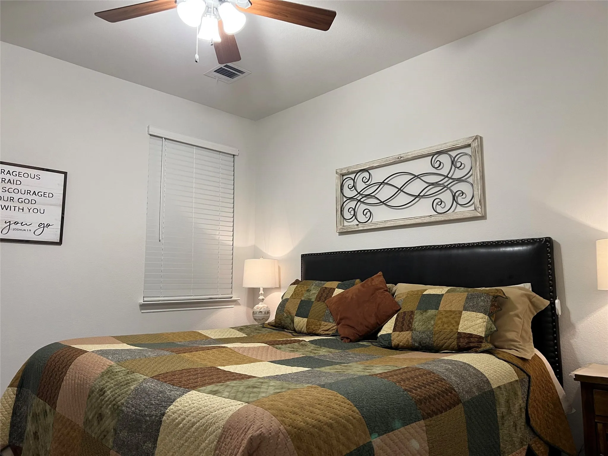 Single Family Residence For Sale in Denton County , 4145 Kyles Landing Drive, Hickory Creek, Texas 75065, 4 Bedroom, 3 Bathroom, 3 Garage spaces, 3,257 Sqft, built in 2022, mls#21308794, Real Estate Agent in Hickory Creek, Homes For Sale in Denton county, Homes For Sale in Hickory Creek, Realtor in Hickory Creek Texas, Real Estate Brokerage Independent Realty Texas, Luminita Cordes Realtor