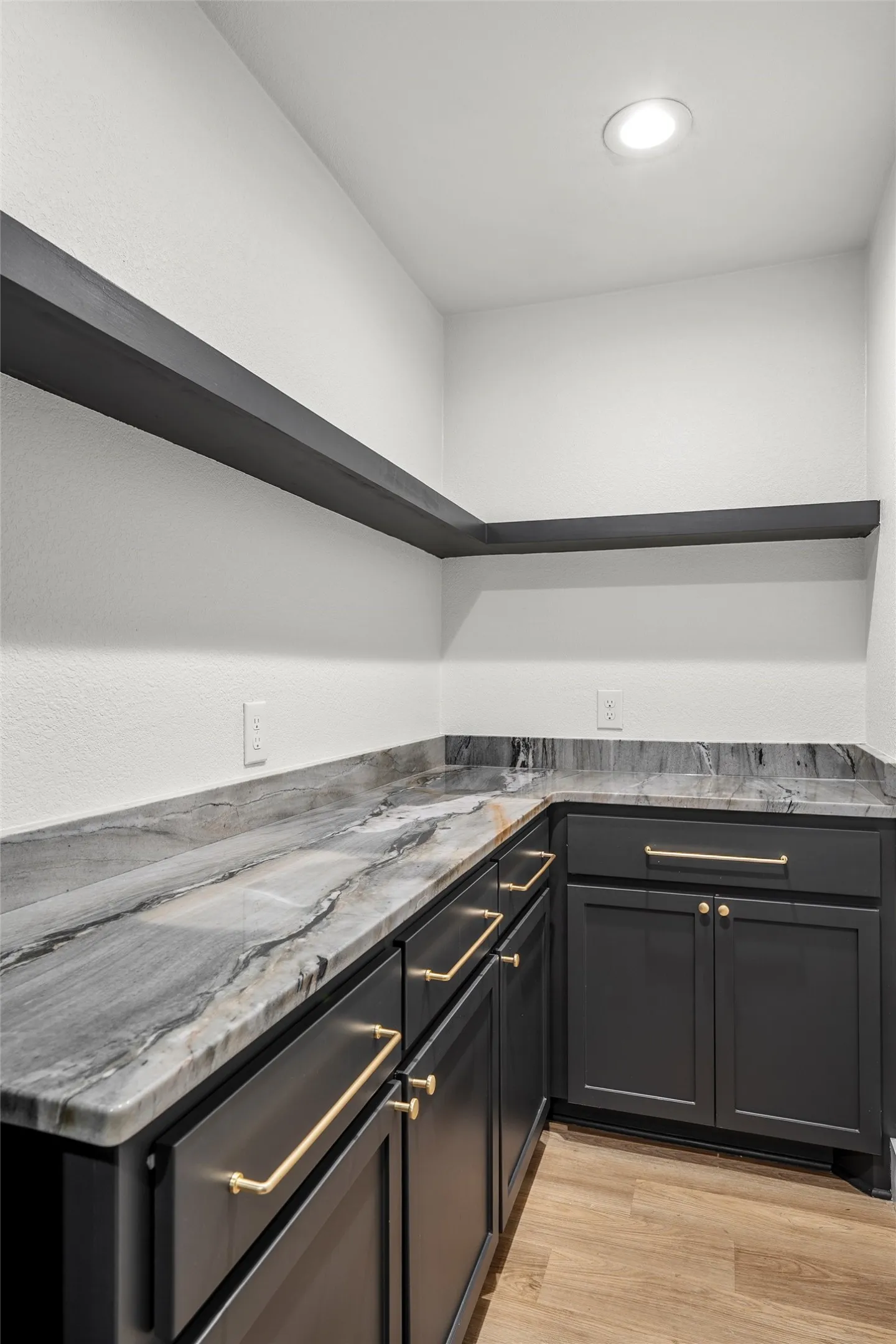 Single Family Residence For Sale in Mc Lennan County , 4916 Ridgeview Drive, Waco, Texas 76710, 3 Bedroom, 4 Bathroom, Garage spaces, 2,964 Sqft, built in 1954, mls#21310926, Real Estate Agent in Waco, Homes For Sale in Mc Lennan county, Homes For Sale in Waco, Realtor in Waco Texas, Real Estate Brokerage Independent Realty Texas, Luminita Cordes Realtor