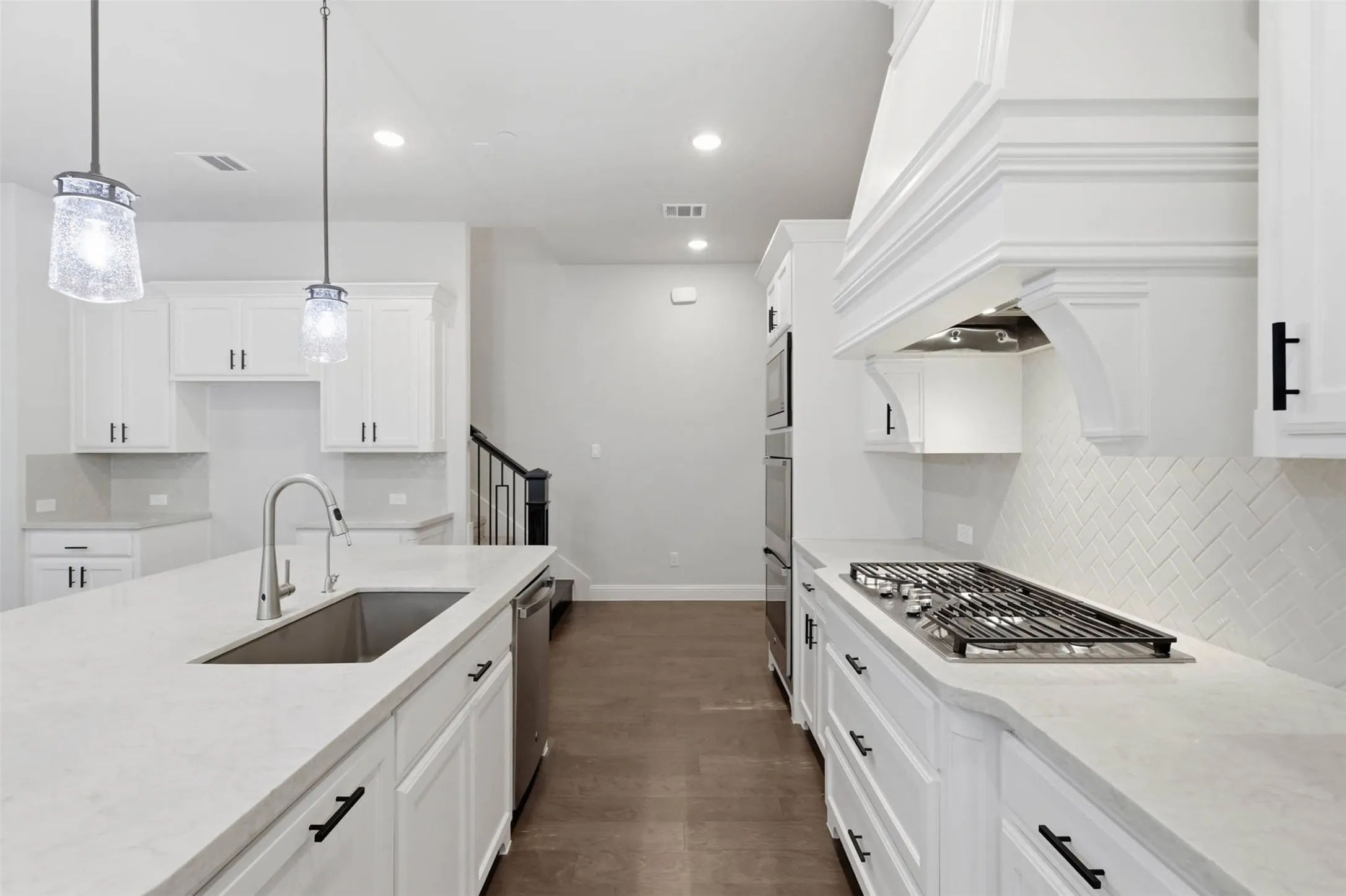 Single Family Residence For Sale in Collin County , 1053 Sarah Street, Allen, Texas 75013, 3 Bedroom, 4 Bathroom, 2 Garage spaces, 2,511 Sqft, built in 2021, mls#21311215, Real Estate Agent in Allen, Homes For Sale in Collin county, Homes For Sale in Allen, Realtor in Allen Texas, Real Estate Brokerage Independent Realty Texas, Luminita Cordes Realtor