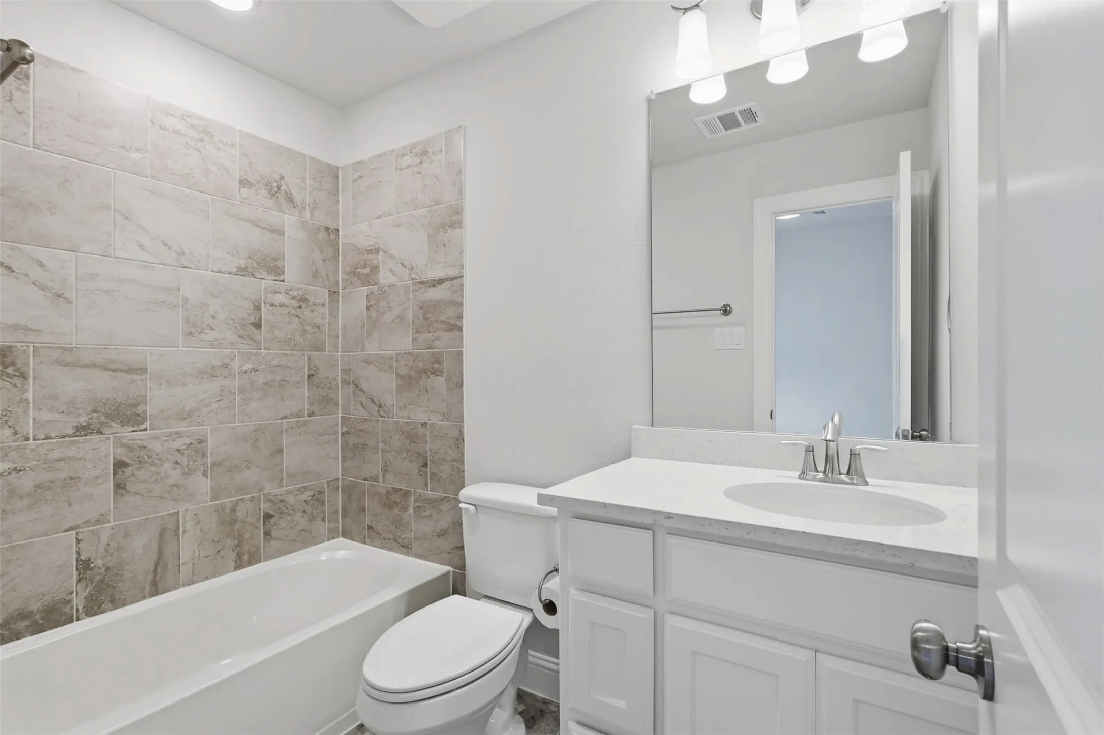 ensuite bathroom for upstairs secondary bedroom