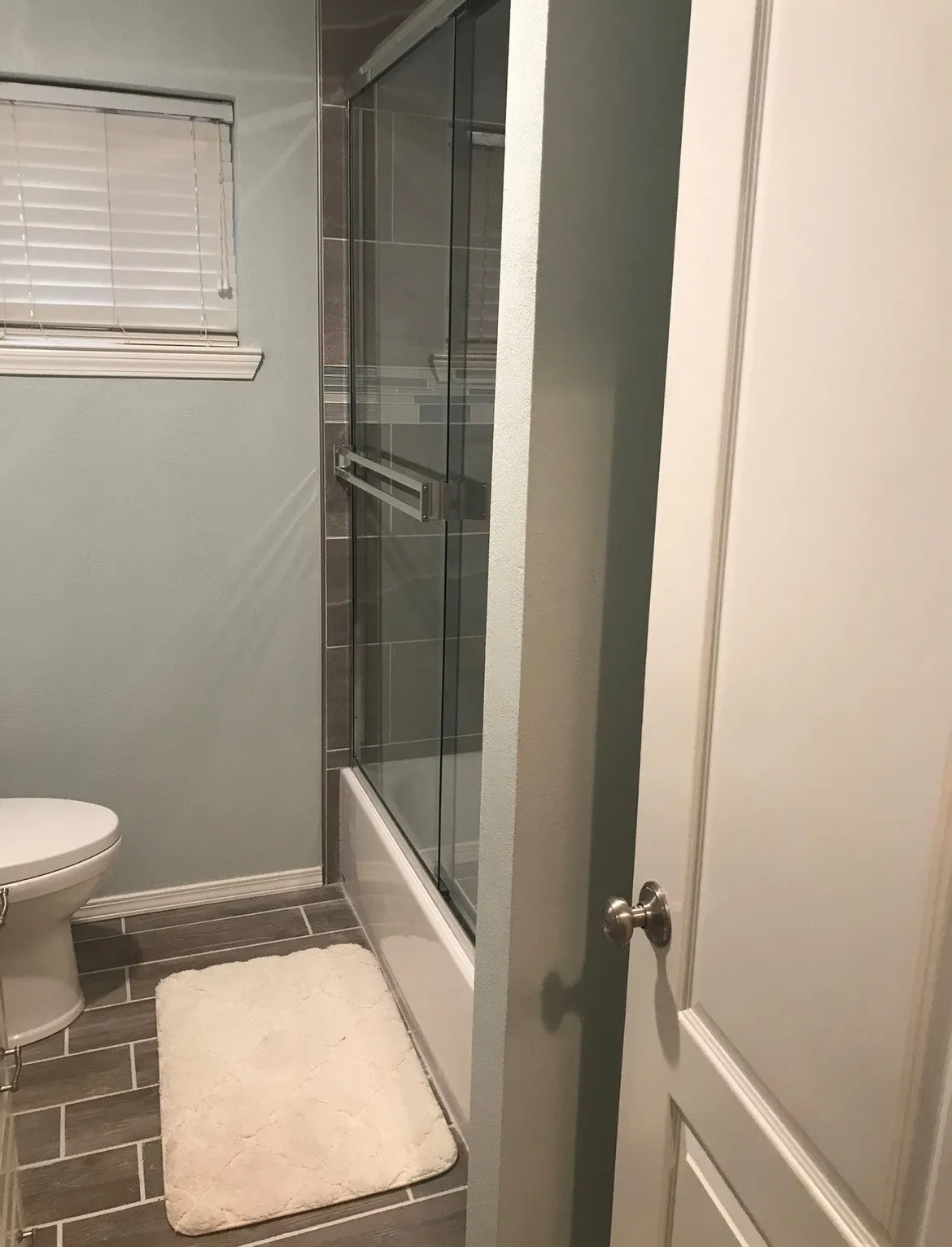 Single Family Residence For Sale in Franklin (TX) County , 601 Highland Oaks Street, Mount Vernon, Texas 75457, 5 Bedroom, 3 Bathroom, Garage spaces, 2,429 Sqft, built in 1987, mls#21286477, Real Estate Agent in Mount Vernon, Homes For Sale in Franklin (TX) county, Homes For Sale in Mount Vernon, Realtor in Mount Vernon Texas, Real Estate Brokerage Independent Realty Texas, Luminita Cordes Realtor