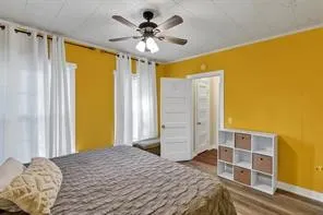Single Family Residence For Sale in Hood County , 201 S Jones Street, Granbury, Texas 76048, 4 Bedroom, 3 Bathroom, Garage spaces, 3,129 Sqft, built in 1943, mls#21308130, Real Estate Agent in Granbury, Homes For Sale in Hood county, Homes For Sale in Granbury, Realtor in Granbury Texas, Real Estate Brokerage Independent Realty Texas, Luminita Cordes Realtor