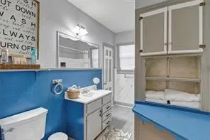 Single Family Residence For Sale in Hood County , 201 S Jones Street, Granbury, Texas 76048, 4 Bedroom, 3 Bathroom, Garage spaces, 3,129 Sqft, built in 1943, mls#21308130, Real Estate Agent in Granbury, Homes For Sale in Hood county, Homes For Sale in Granbury, Realtor in Granbury Texas, Real Estate Brokerage Independent Realty Texas, Luminita Cordes Realtor