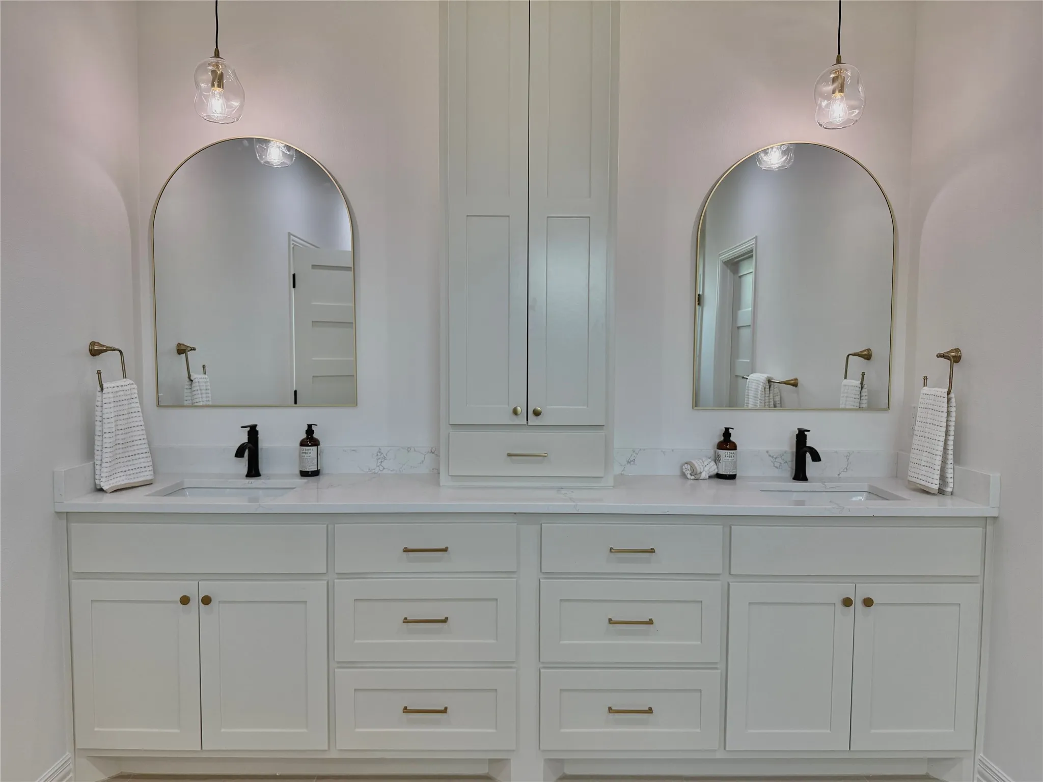 Single Family Residence For Sale in Erath County , 785 Blue Marlin Court, Bluff Dale, Texas 76433, 3 Bedroom, 2 Bathroom, 2 Garage spaces, 1,752 Sqft, built in 2026, mls#21305506, Real Estate Agent in Bluff Dale, Homes For Sale in Erath county, Homes For Sale in Bluff Dale, Realtor in Bluff Dale Texas, Real Estate Brokerage Independent Realty Texas, Luminita Cordes Realtor
