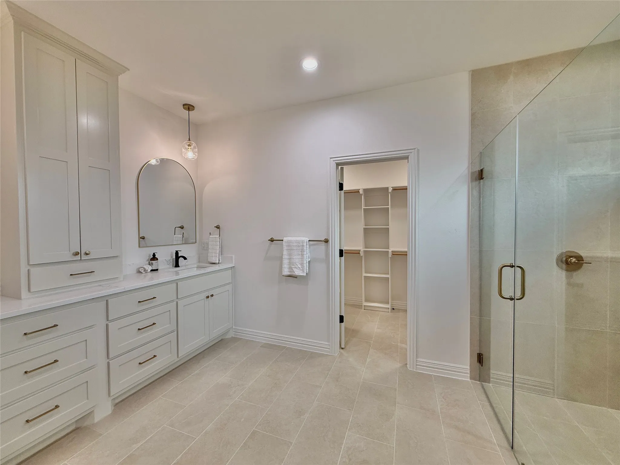 Single Family Residence For Sale in Erath County , 785 Blue Marlin Court, Bluff Dale, Texas 76433, 3 Bedroom, 2 Bathroom, 2 Garage spaces, 1,752 Sqft, built in 2026, mls#21305506, Real Estate Agent in Bluff Dale, Homes For Sale in Erath county, Homes For Sale in Bluff Dale, Realtor in Bluff Dale Texas, Real Estate Brokerage Independent Realty Texas, Luminita Cordes Realtor