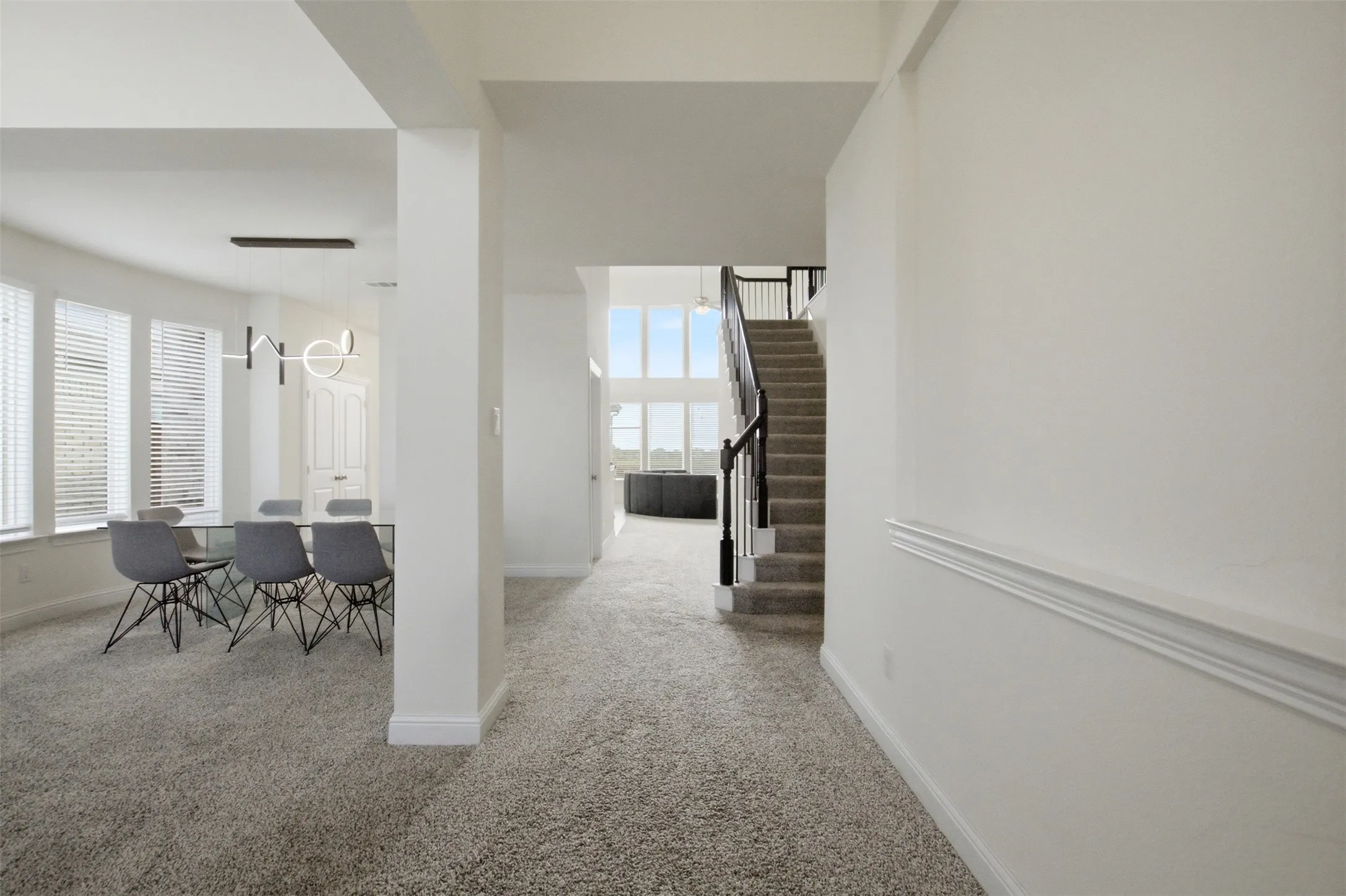 Single Family Residence For Sale in Dallas County , 318 Gleneagles Drive, Garland, Texas 75040, 5 Bedroom, 4 Bathroom, 2 Garage spaces, 3,270 Sqft, built in 2021, mls#21310521, Real Estate Agent in Garland, Homes For Sale in Dallas county, Homes For Sale in Garland, Realtor in Garland Texas, Real Estate Brokerage Independent Realty Texas, Luminita Cordes Realtor