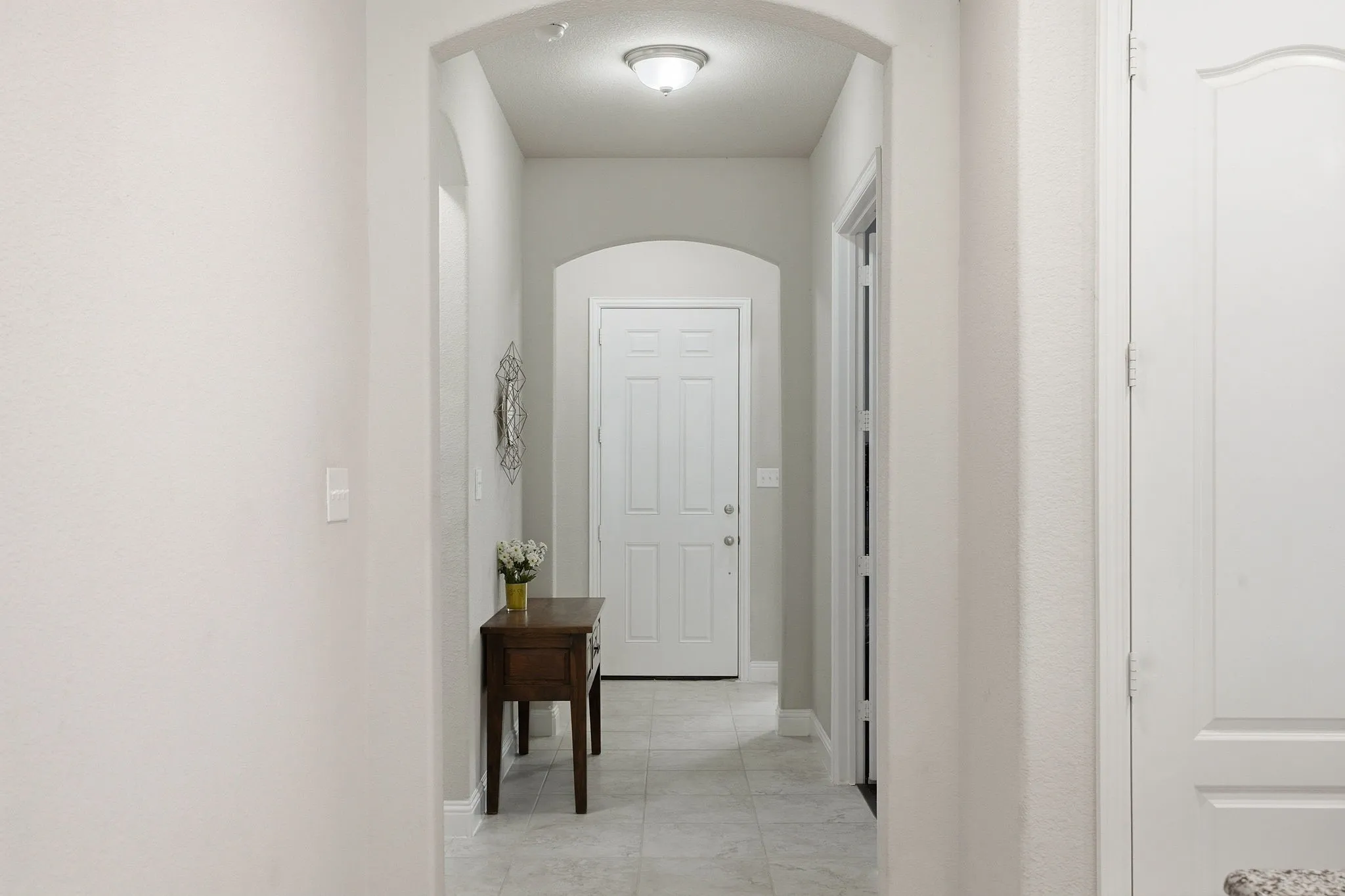 Single Family Residence For Sale in Collin County , 2111 Laurel Street, Melissa, Texas 75454, 4 Bedroom, 3 Bathroom, 2 Garage spaces, 2,729 Sqft, built in 2018, mls#21309711, Real Estate Agent in Melissa, Homes For Sale in Collin county, Homes For Sale in Melissa, Realtor in Melissa Texas, Real Estate Brokerage Independent Realty Texas, Luminita Cordes Realtor