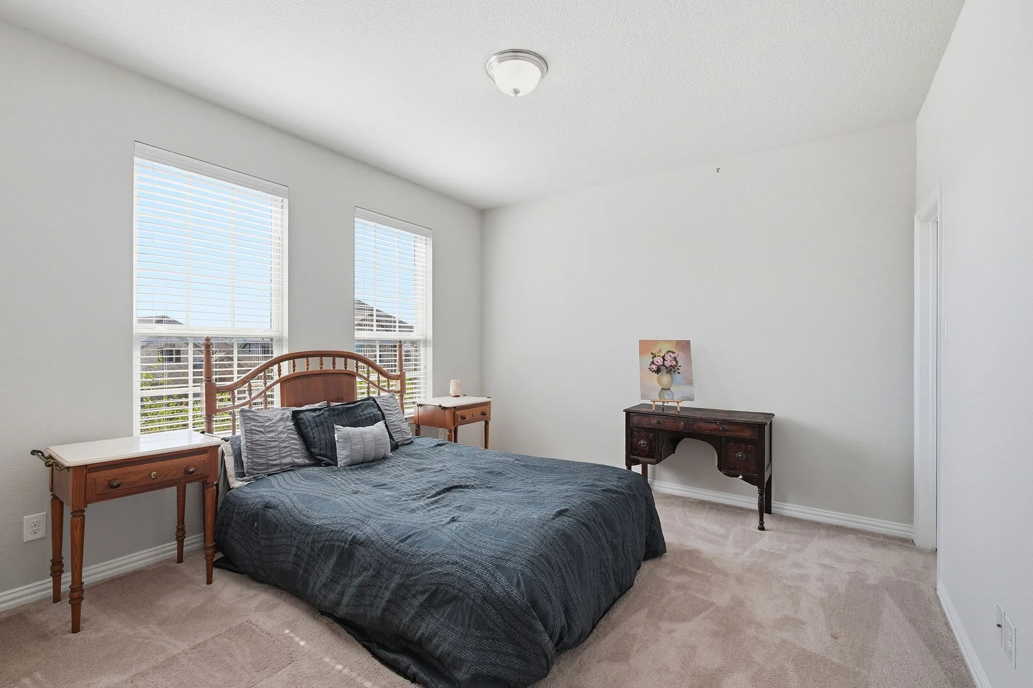 Single Family Residence For Sale in Collin County , 2111 Laurel Street, Melissa, Texas 75454, 4 Bedroom, 3 Bathroom, 2 Garage spaces, 2,729 Sqft, built in 2018, mls#21309711, Real Estate Agent in Melissa, Homes For Sale in Collin county, Homes For Sale in Melissa, Realtor in Melissa Texas, Real Estate Brokerage Independent Realty Texas, Luminita Cordes Realtor