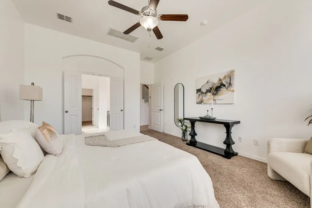 Single Family Residence For Sale in Denton County , 4720 River Edge Place, Frisco, Texas 75036, 4 Bedroom, 5 Bathroom, 2 Garage spaces, 3,575 Sqft, built in 2017, mls#21312571, Real Estate Agent in Frisco, Homes For Sale in Denton county, Homes For Sale in Frisco, Realtor in Frisco Texas, Real Estate Brokerage Independent Realty Texas, Luminita Cordes Realtor