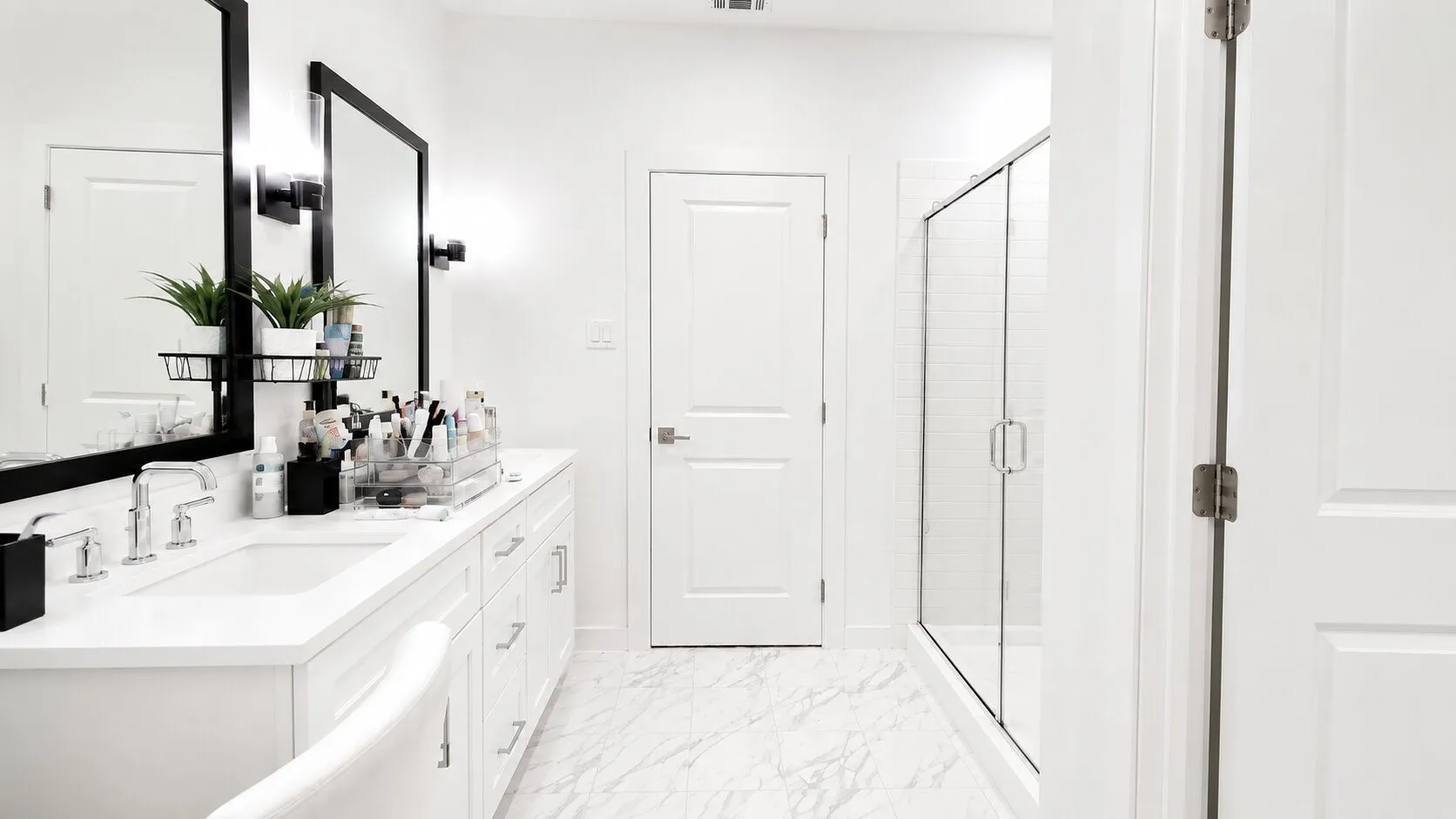Single Family Residence For Sale in Dallas County , 2528 Tahoe Drive, Seagoville, Texas 75159, 3 Bedroom, 2 Bathroom, 2 Garage spaces, 1,701 Sqft, built in 2023, mls#21312570, Real Estate Agent in Seagoville, Homes For Sale in Dallas county, Homes For Sale in Seagoville, Realtor in Seagoville Texas, Real Estate Brokerage Independent Realty Texas, Luminita Cordes Realtor