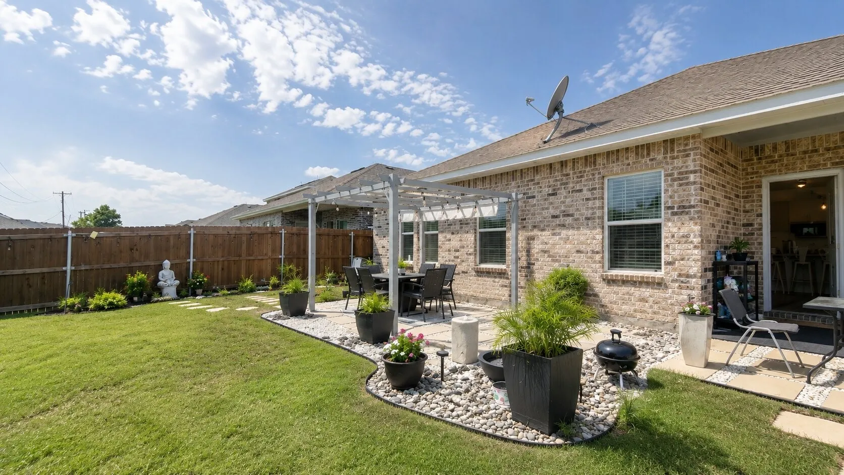Single Family Residence For Sale in Dallas County , 2528 Tahoe Drive, Seagoville, Texas 75159, 3 Bedroom, 2 Bathroom, 2 Garage spaces, 1,701 Sqft, built in 2023, mls#21312570, Real Estate Agent in Seagoville, Homes For Sale in Dallas county, Homes For Sale in Seagoville, Realtor in Seagoville Texas, Real Estate Brokerage Independent Realty Texas, Luminita Cordes Realtor